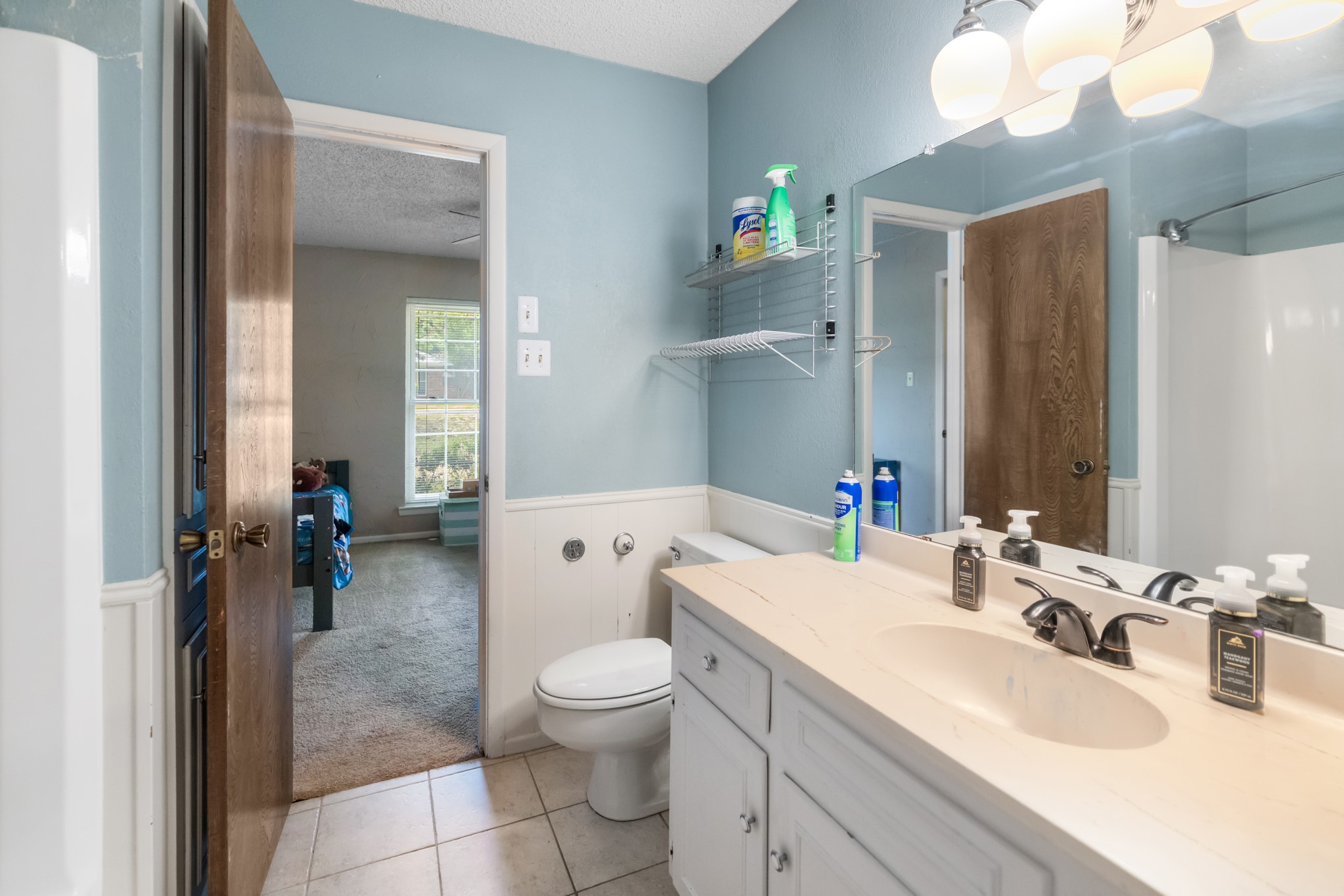 1707 Woodridge Circle