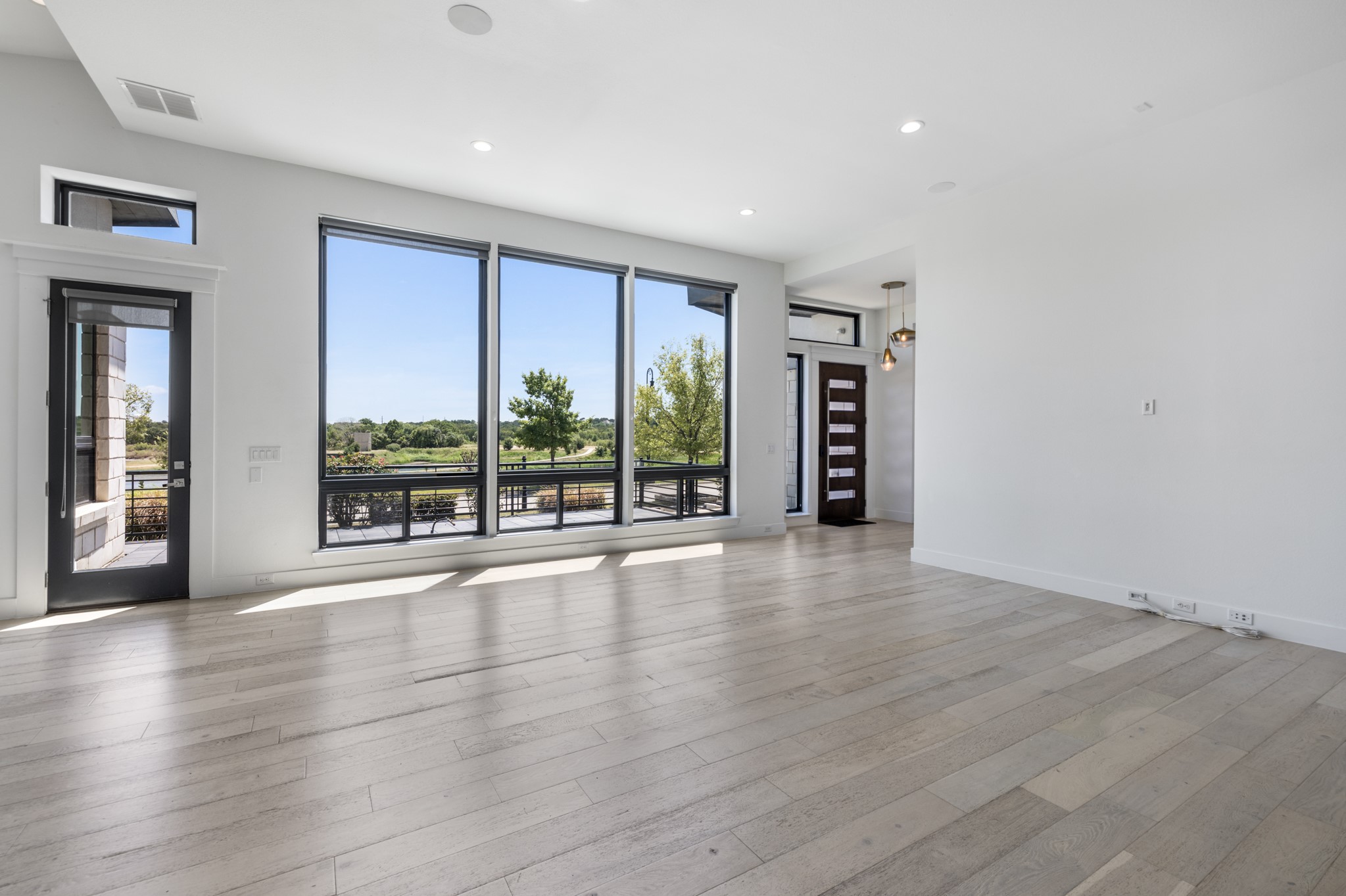 1321 Black Walnut Lane