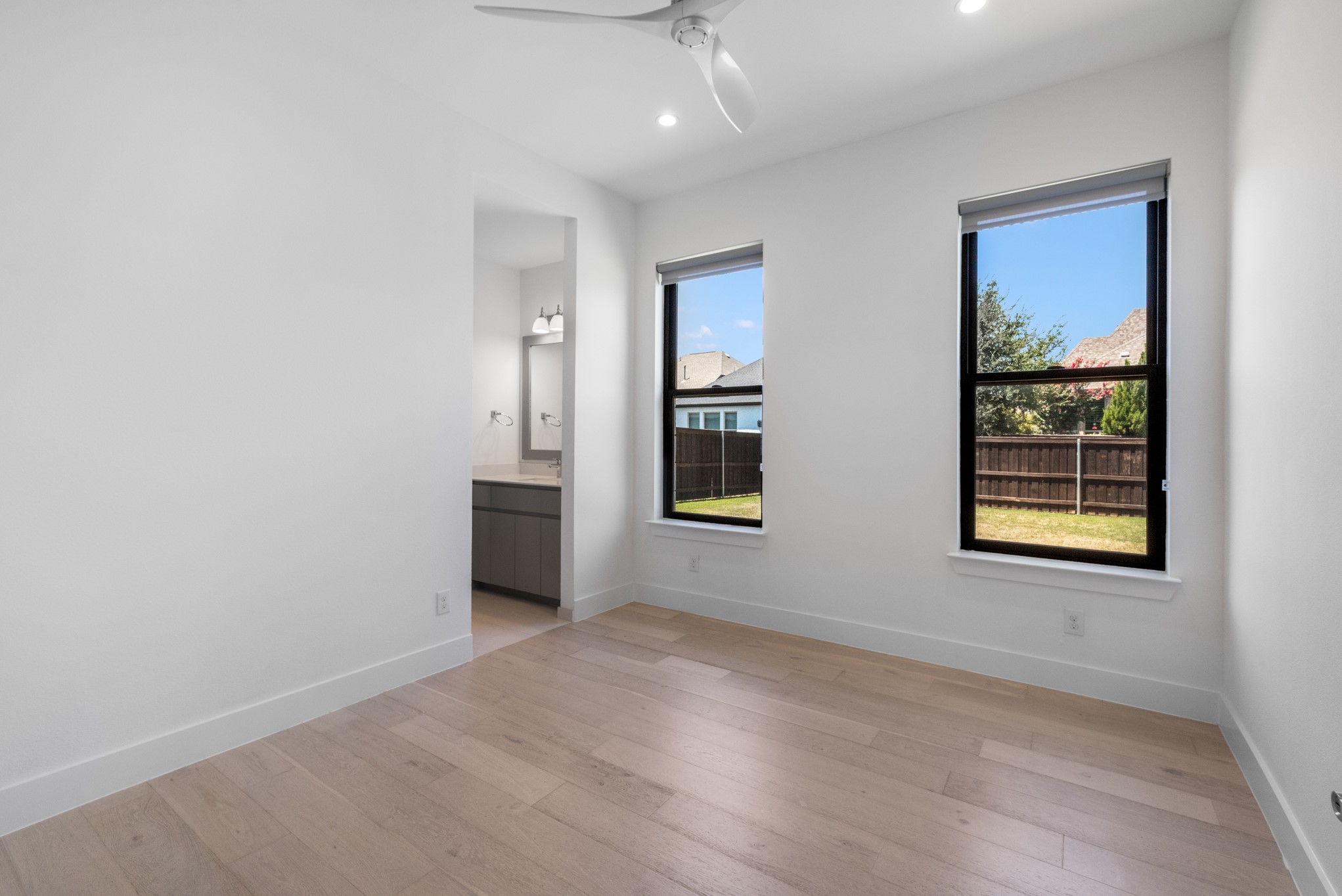 1321 Black Walnut Lane