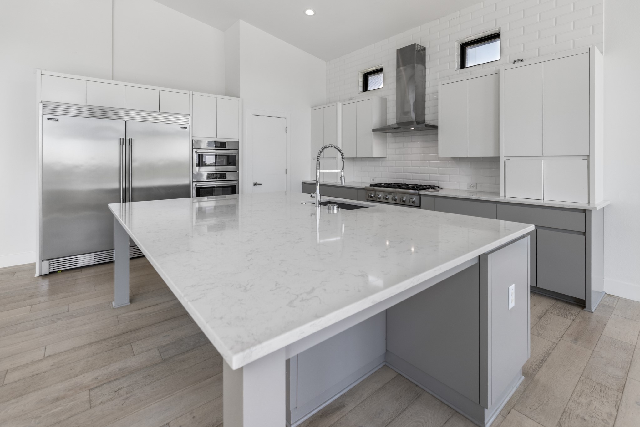 1321 Black Walnut Lane