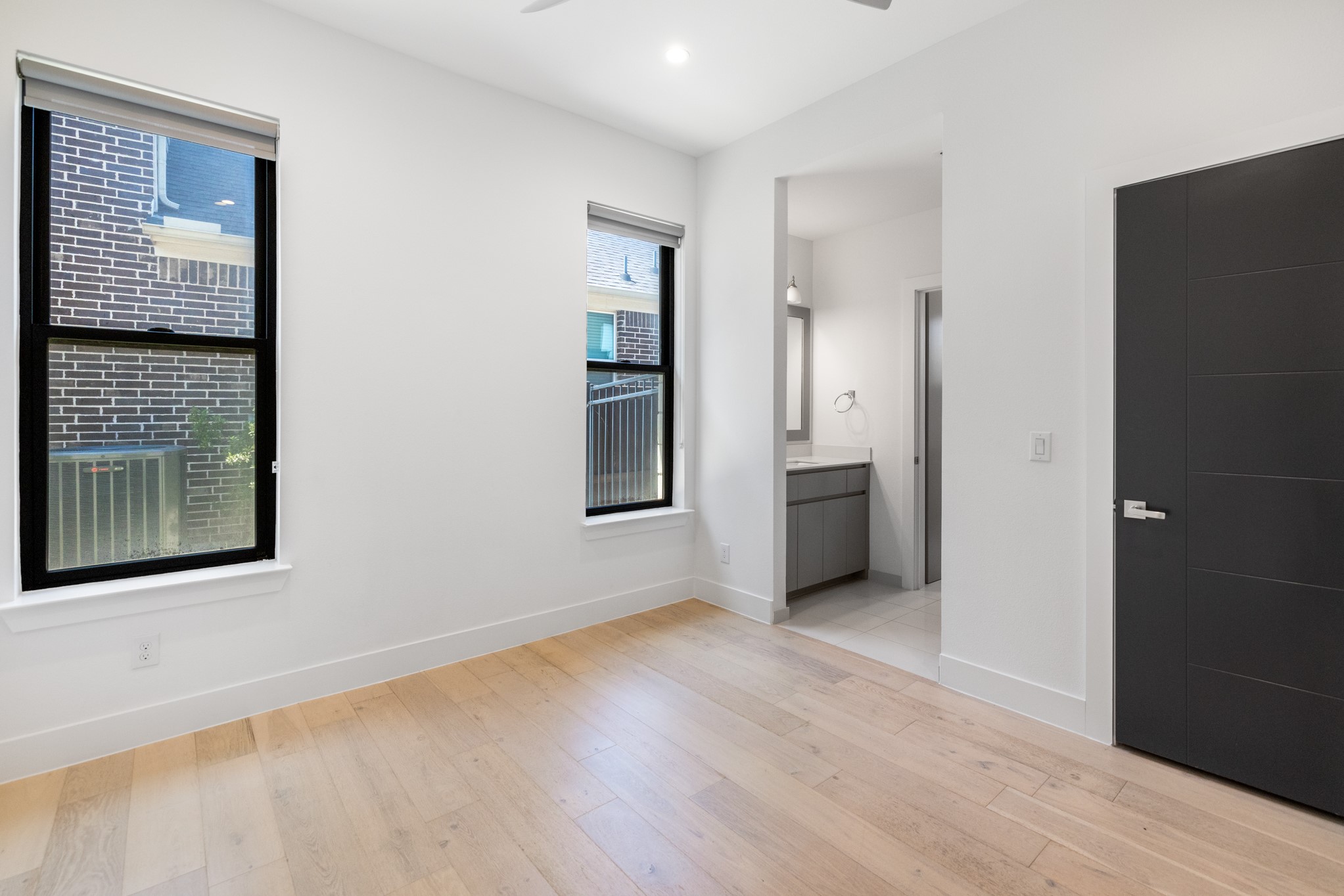 1321 Black Walnut Lane