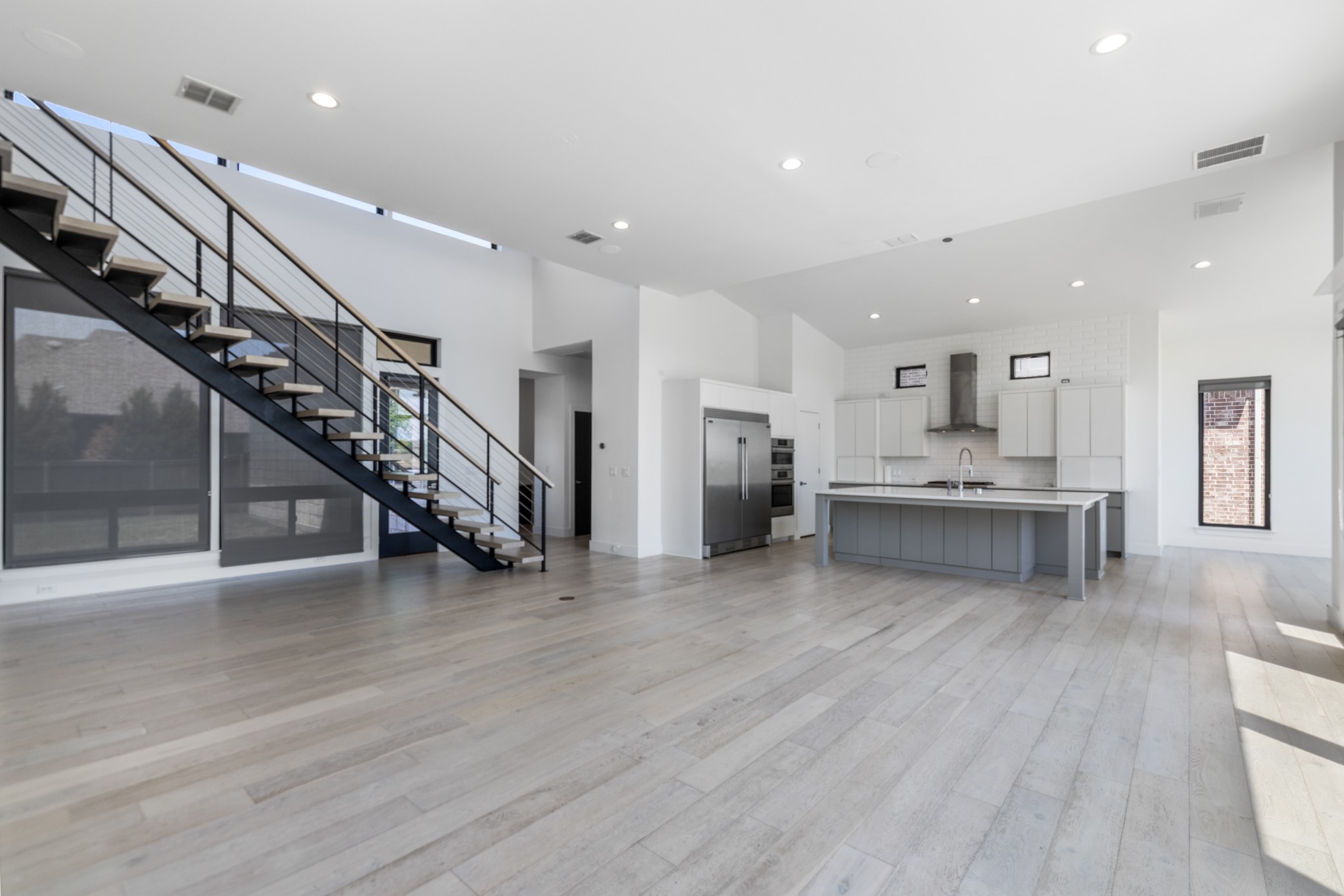 1321 Black Walnut Lane