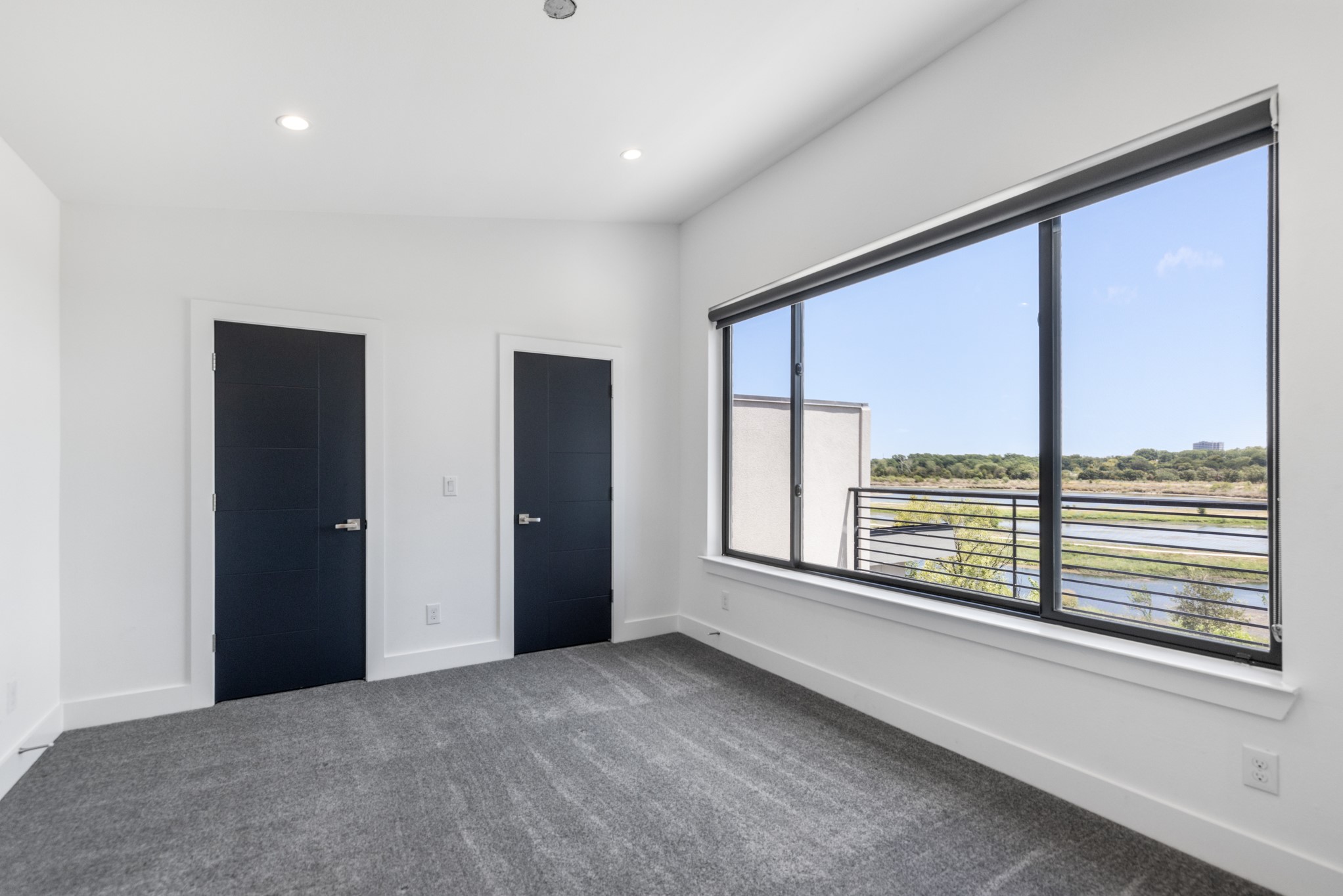 1321 Black Walnut Lane