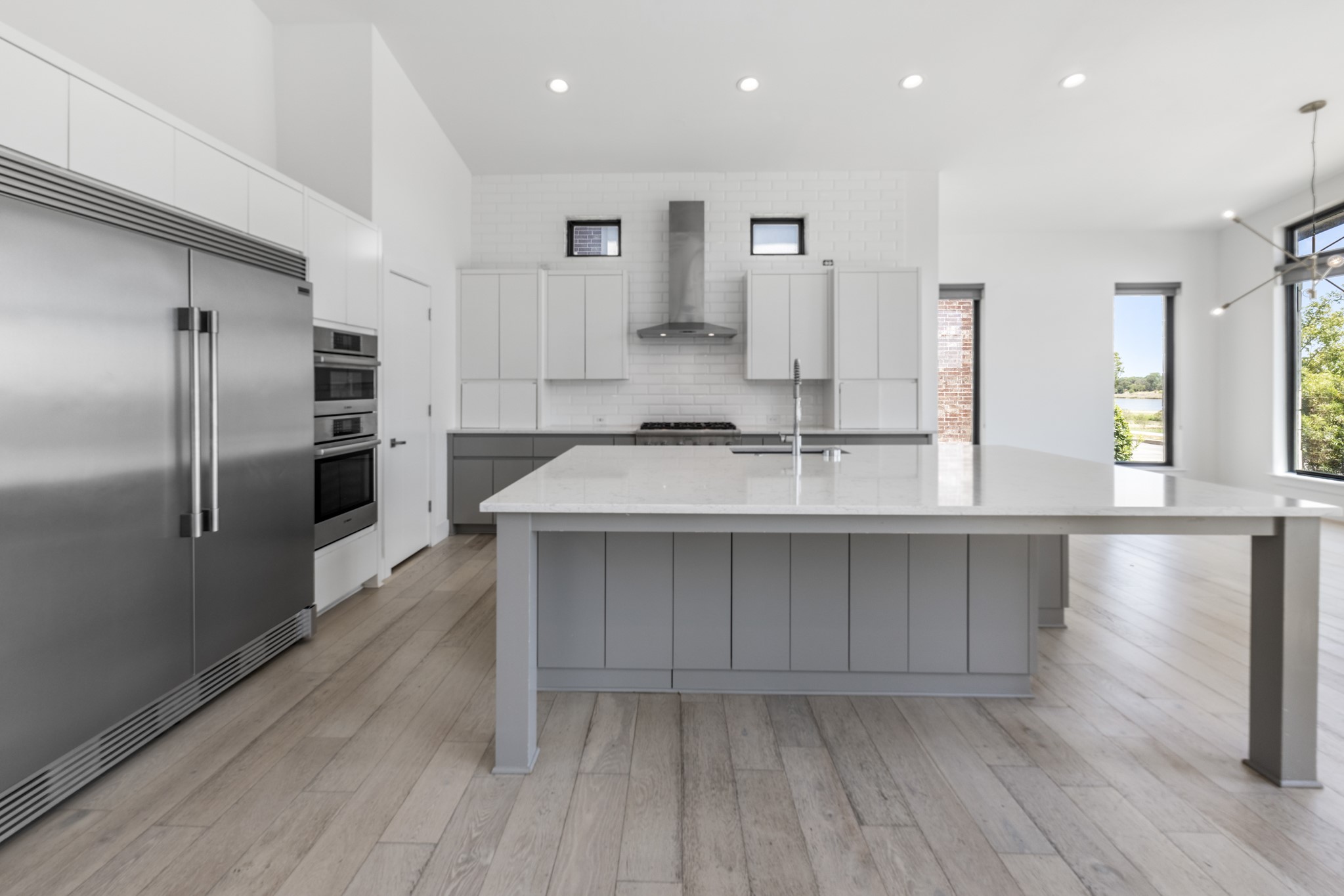 1321 Black Walnut Lane