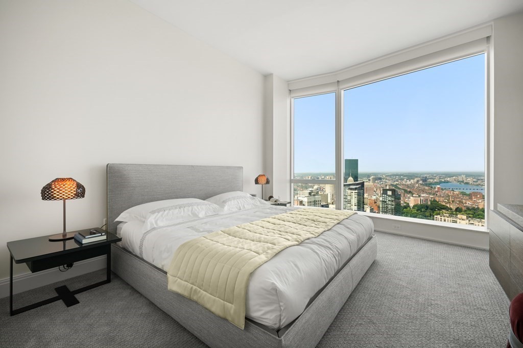 240 Devonshire Street # 3703