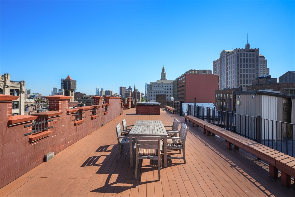 271 Dartmouth Street # 2D