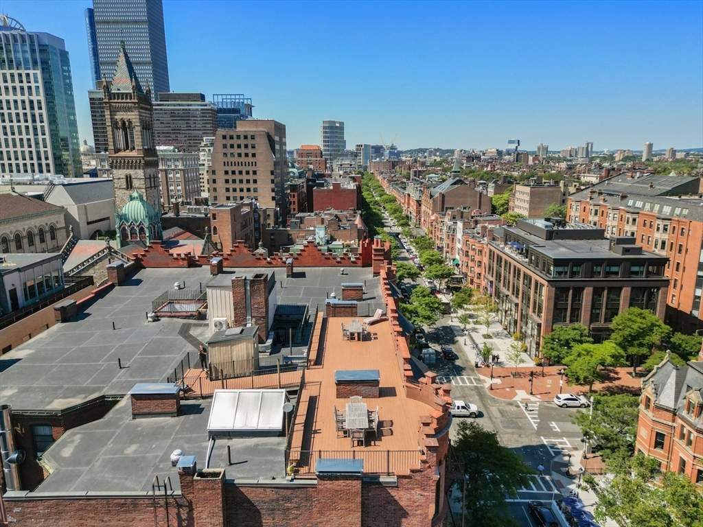 271 Dartmouth Street # 2D