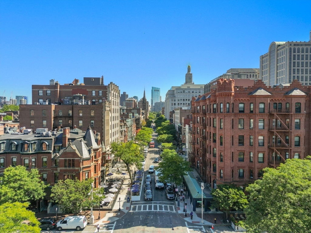 271 Dartmouth Street # 2D