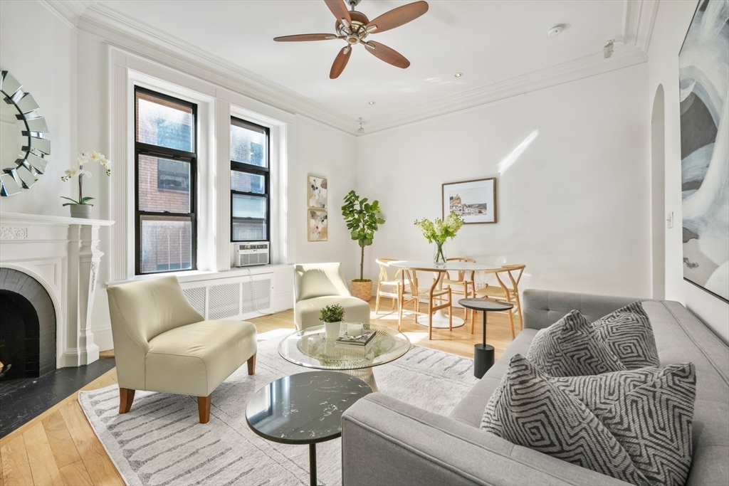 271 Dartmouth Street # 2D