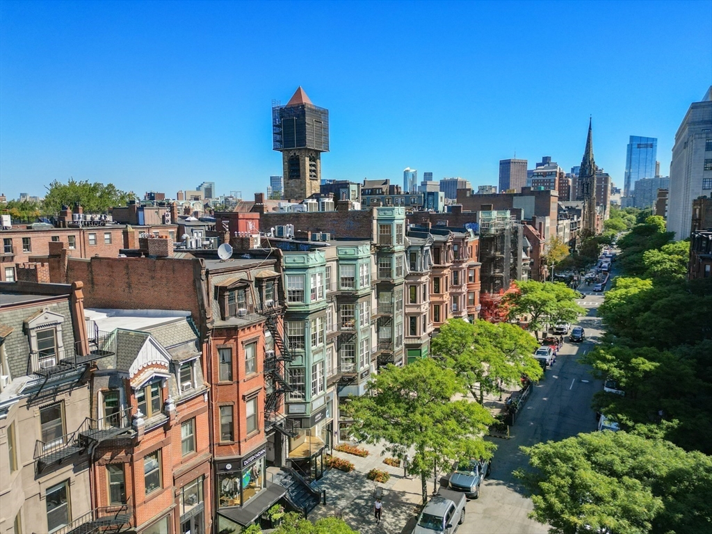 271 Dartmouth Street # 2D