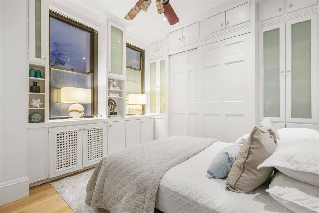 271 Dartmouth Street # 2D