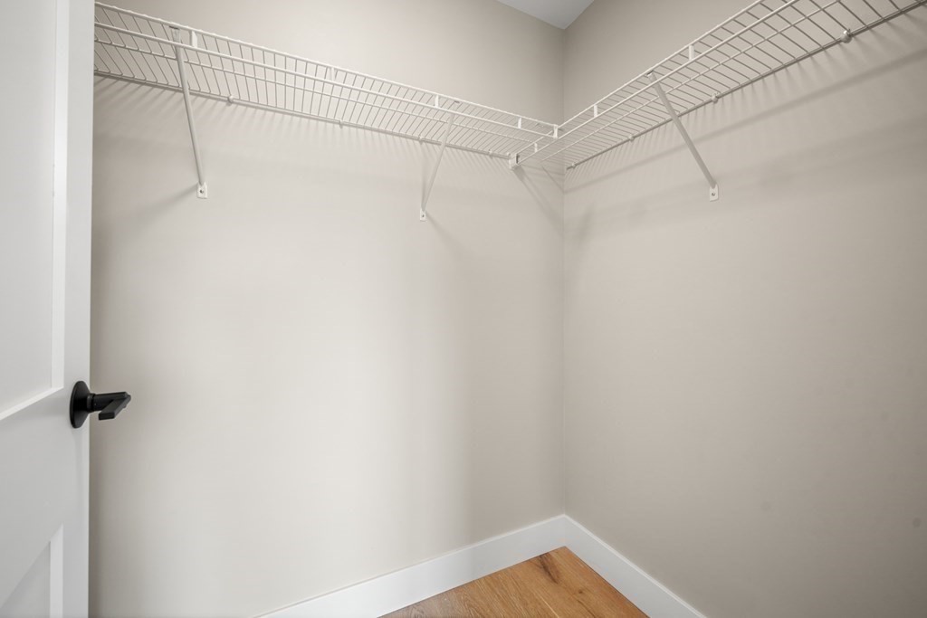 70 Leo Birmingham Pky # 306