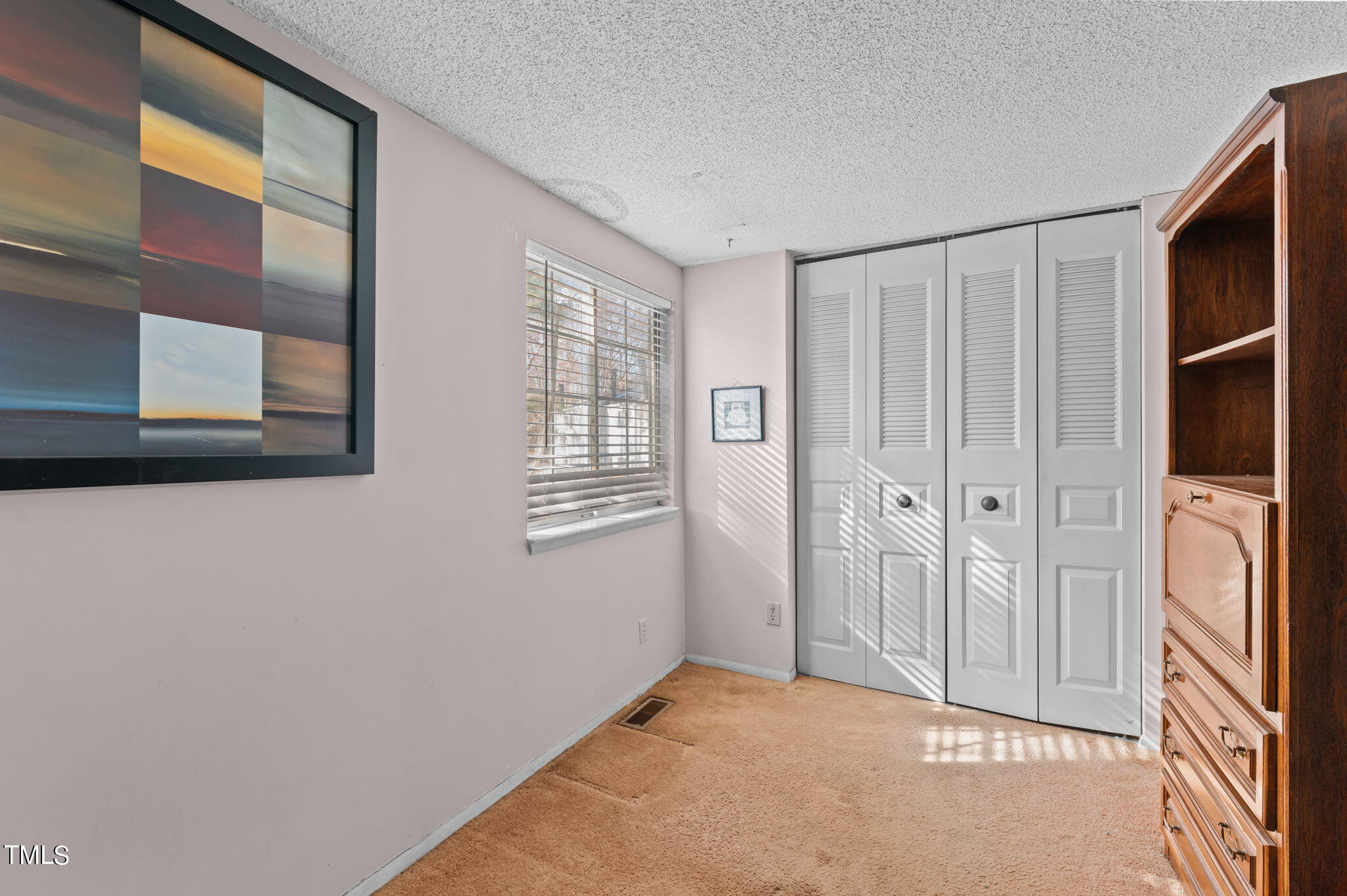7717 Kingsberry Court