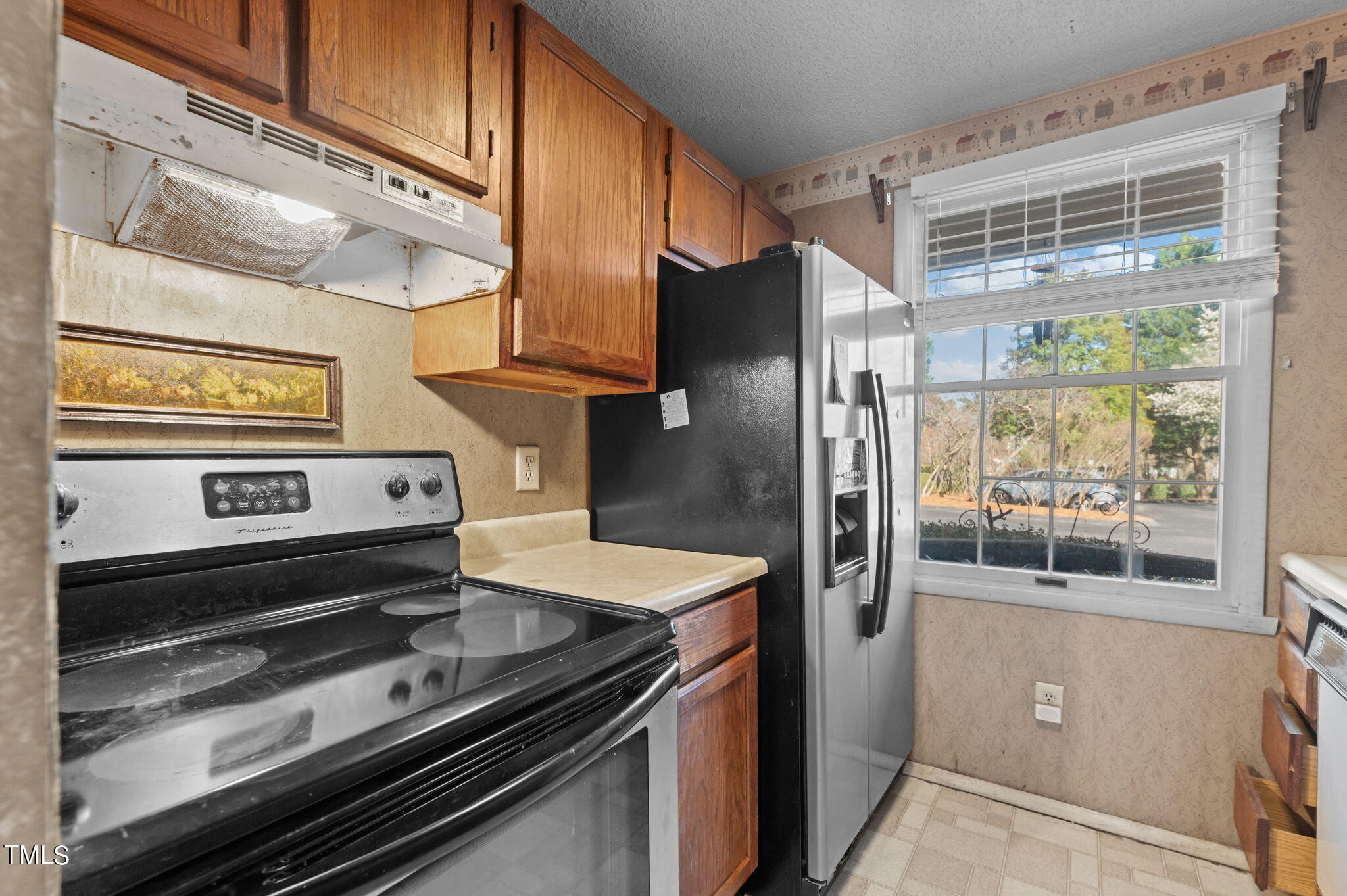 7717 Kingsberry Court