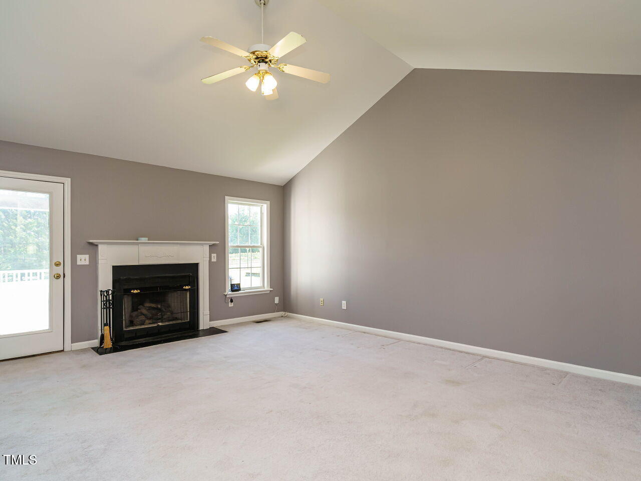 102 Westlake Drive