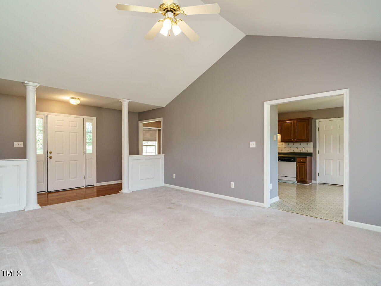 102 Westlake Drive