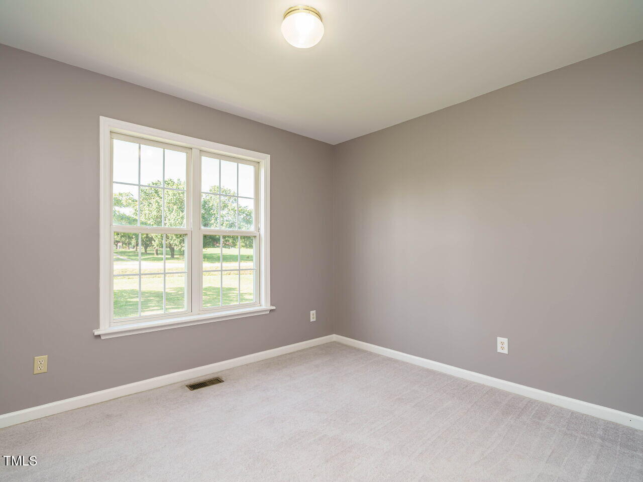 102 Westlake Drive
