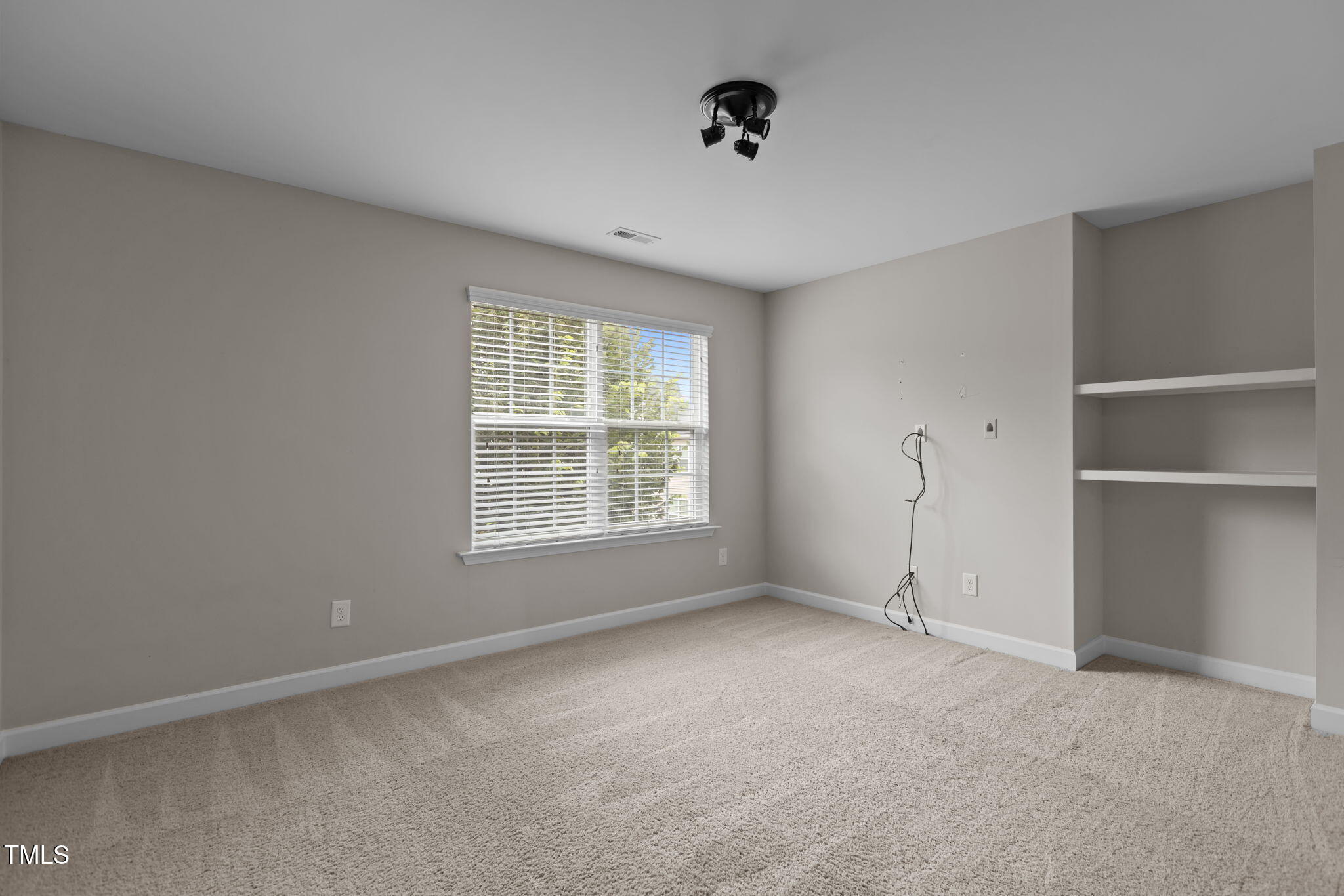 3609 Neuse Estates Drive