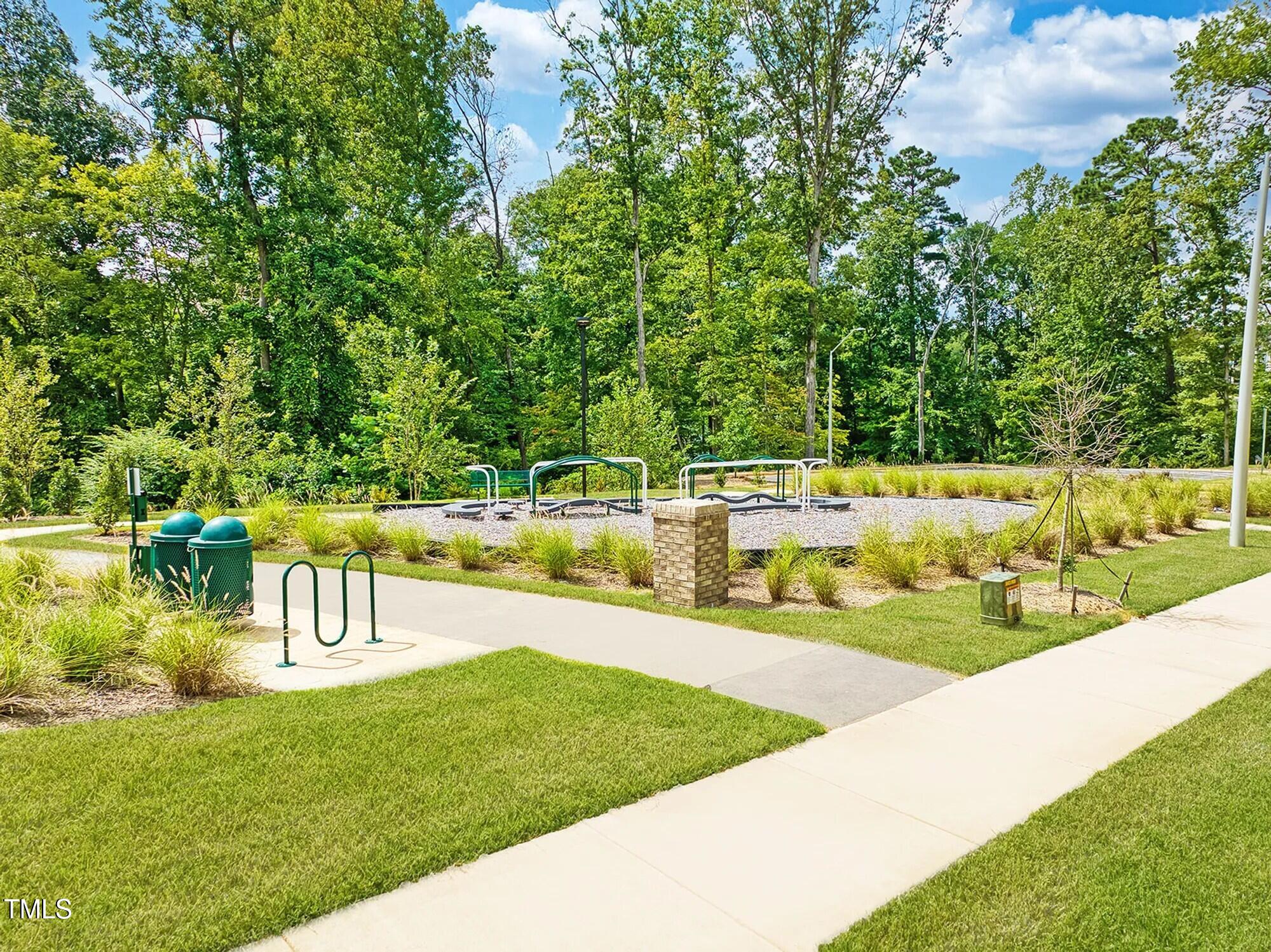 180 Central Townes Way # 279