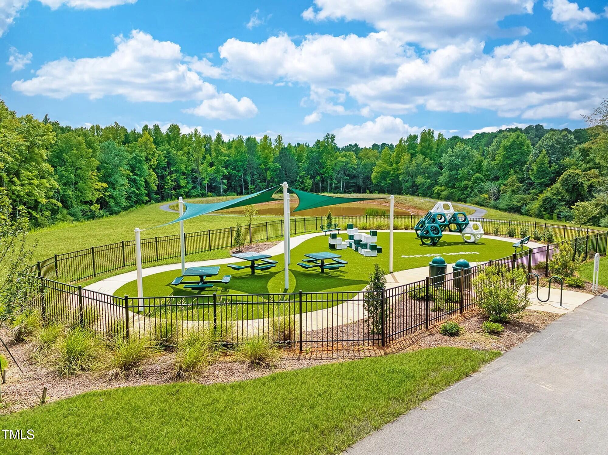 180 Central Townes Way # 279