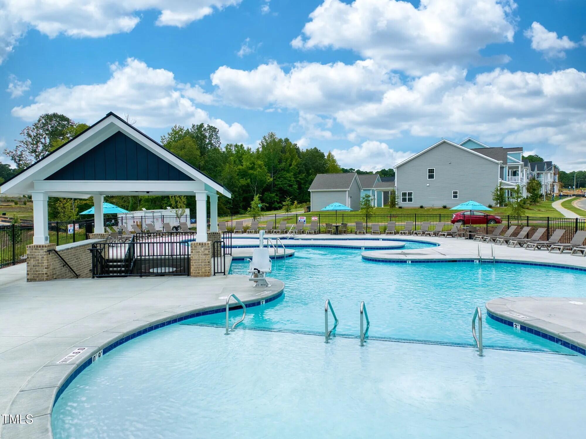 180 Central Townes Way # 279