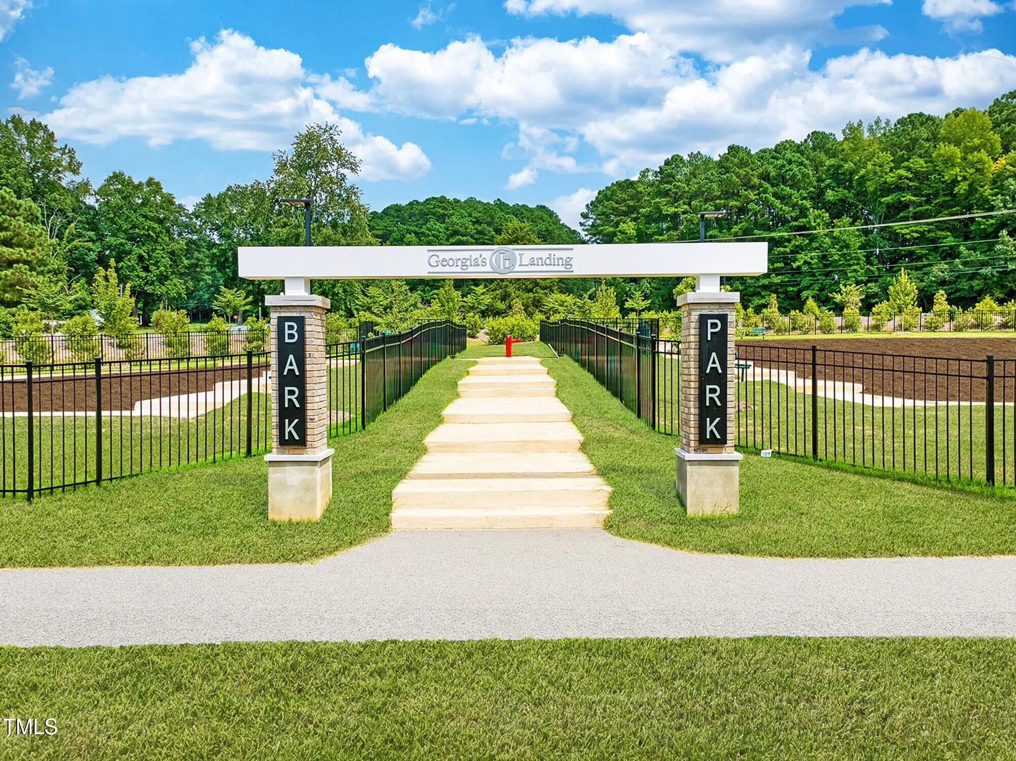 180 Central Townes Way # 279