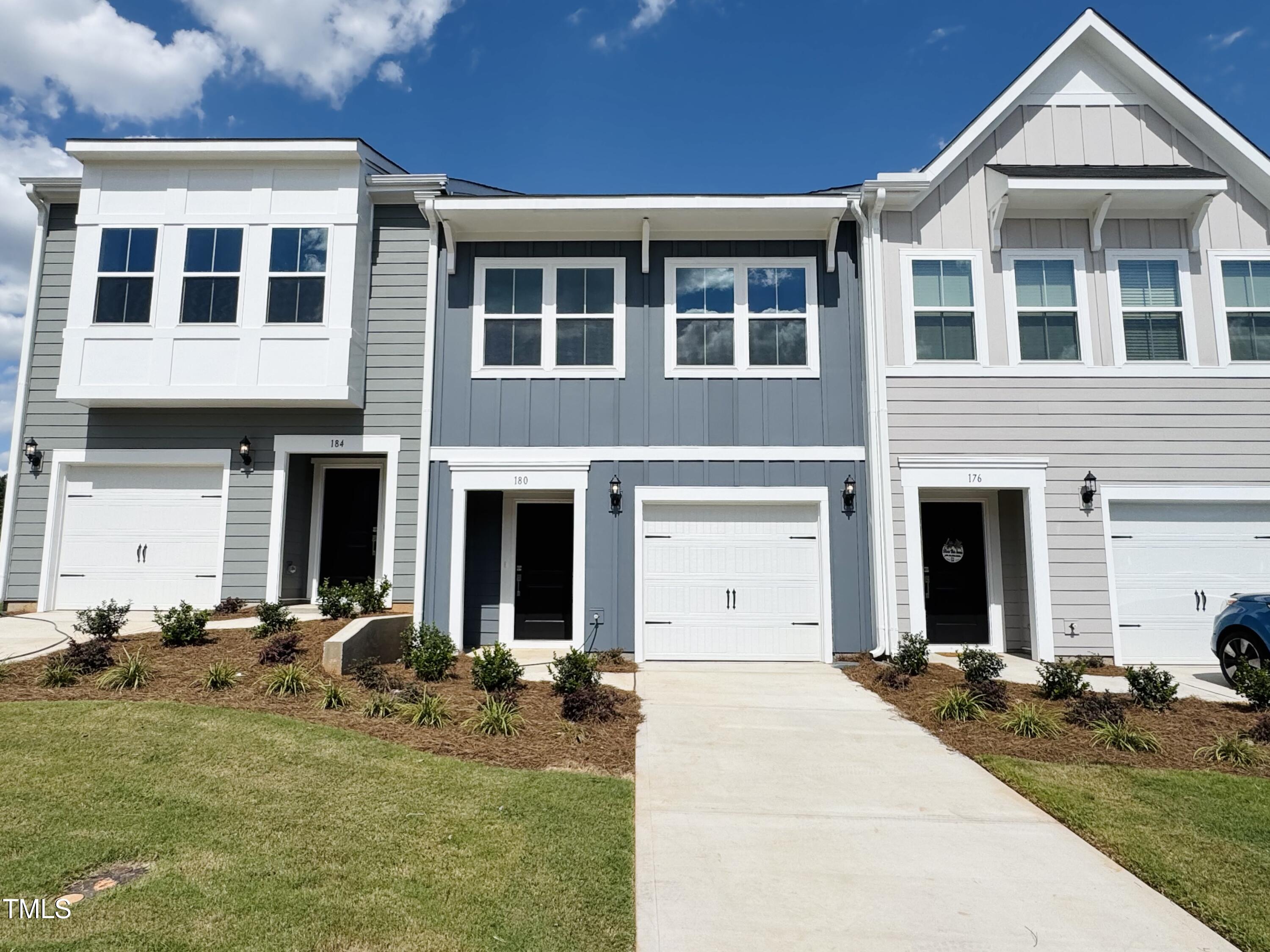 180 Central Townes Way # 279