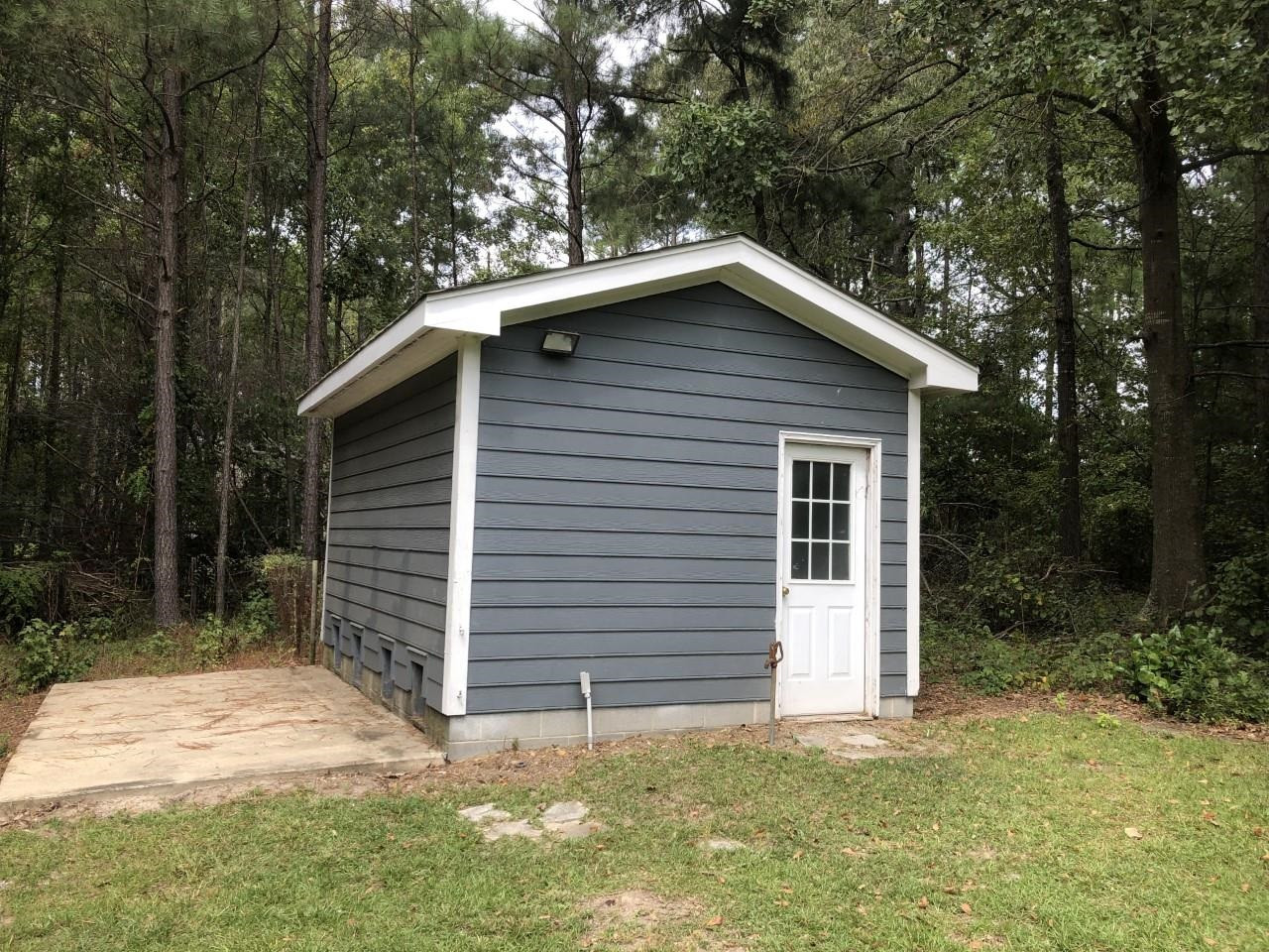 1205 Old Coats Road