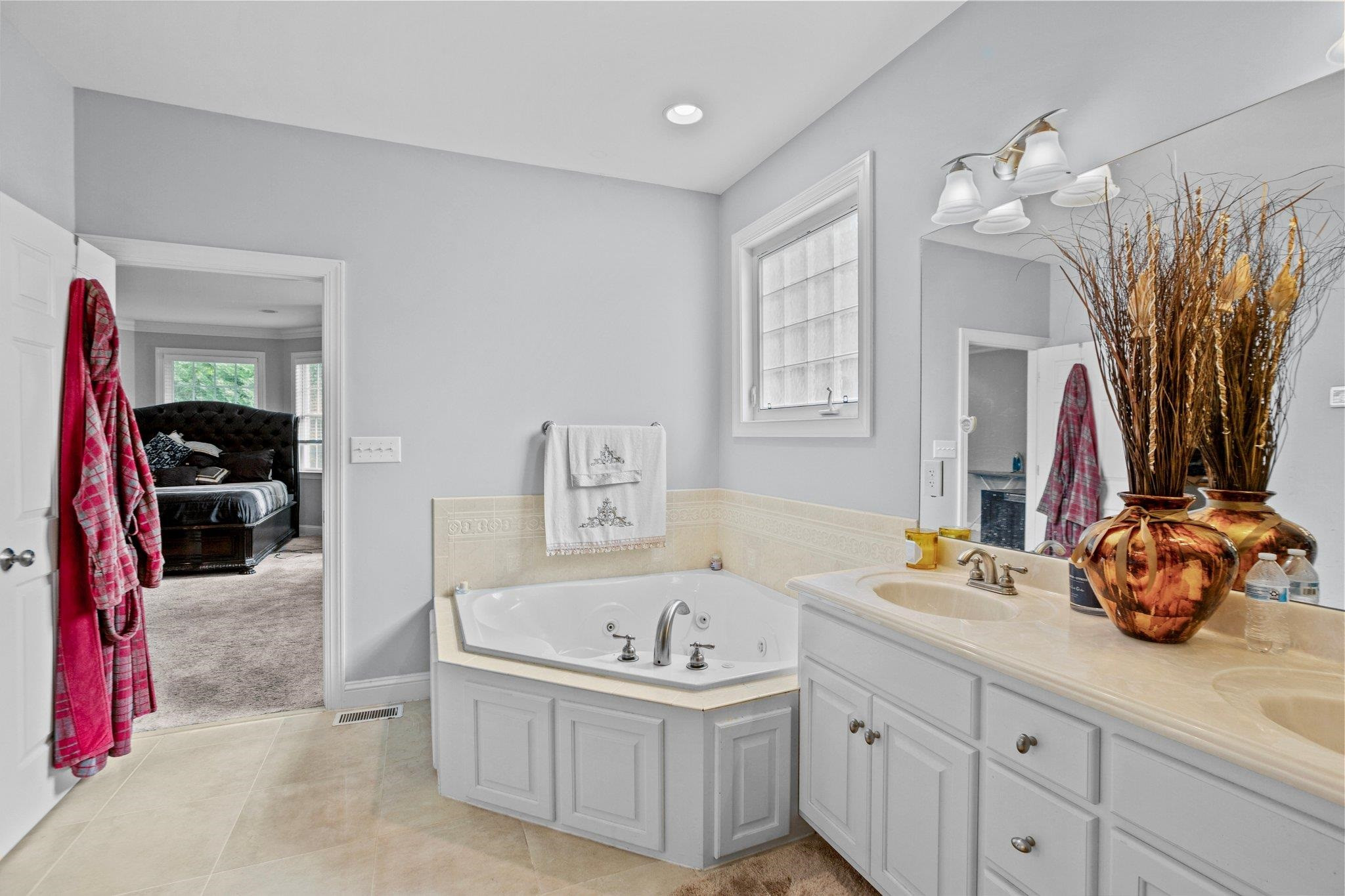 3326 Jennings Farm Drive