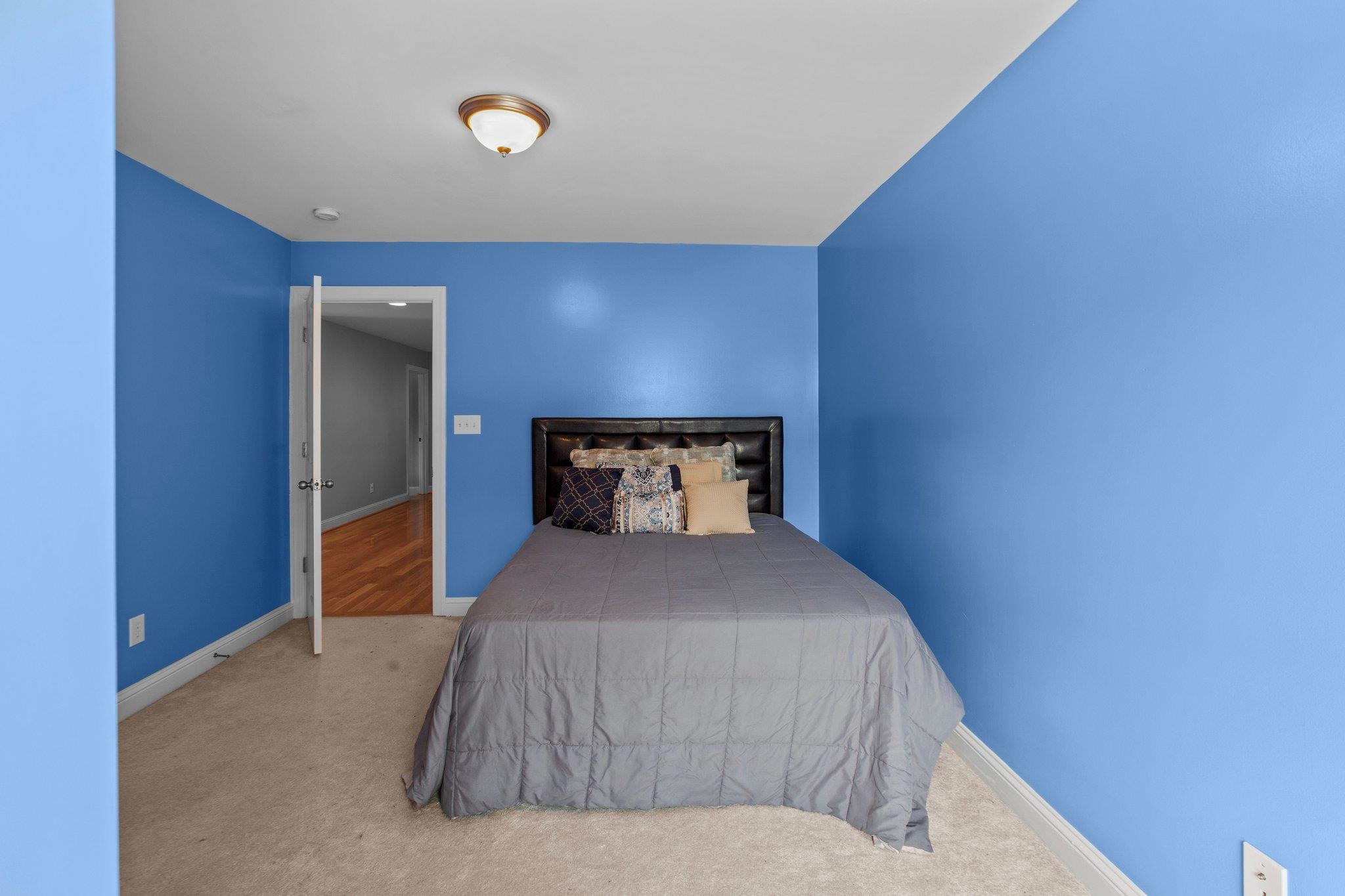 3326 Jennings Farm Drive