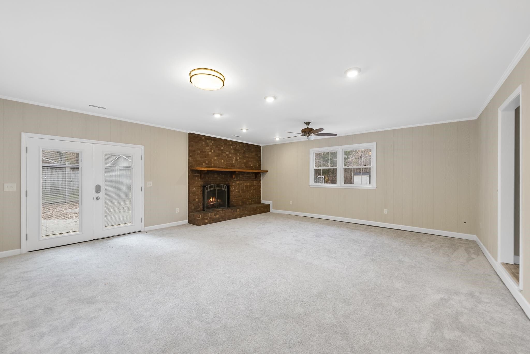 2926 Little River Drive