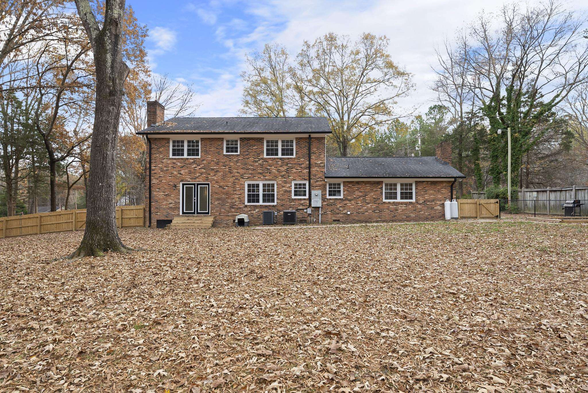 2926 Little River Drive