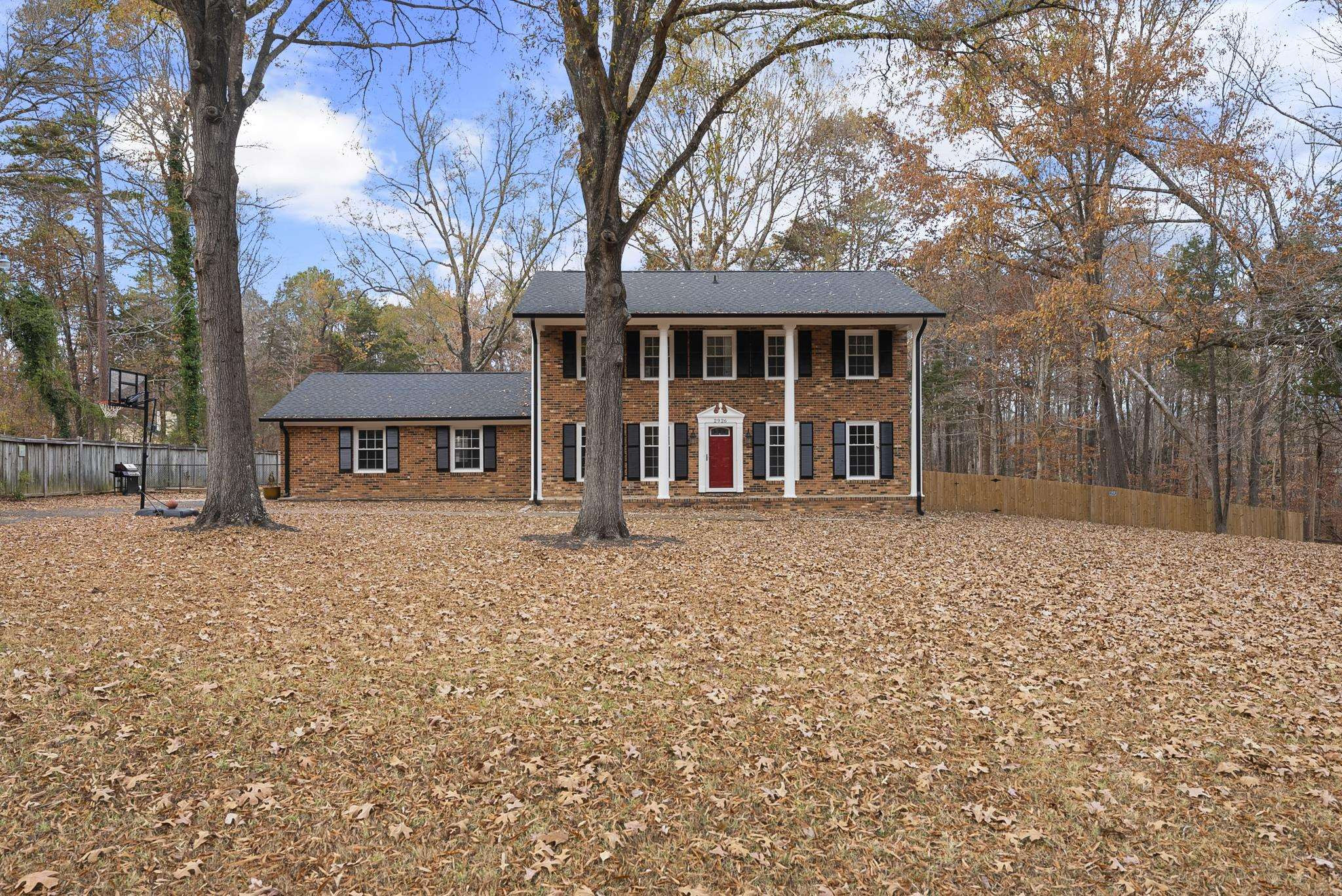 2926 Little River Drive