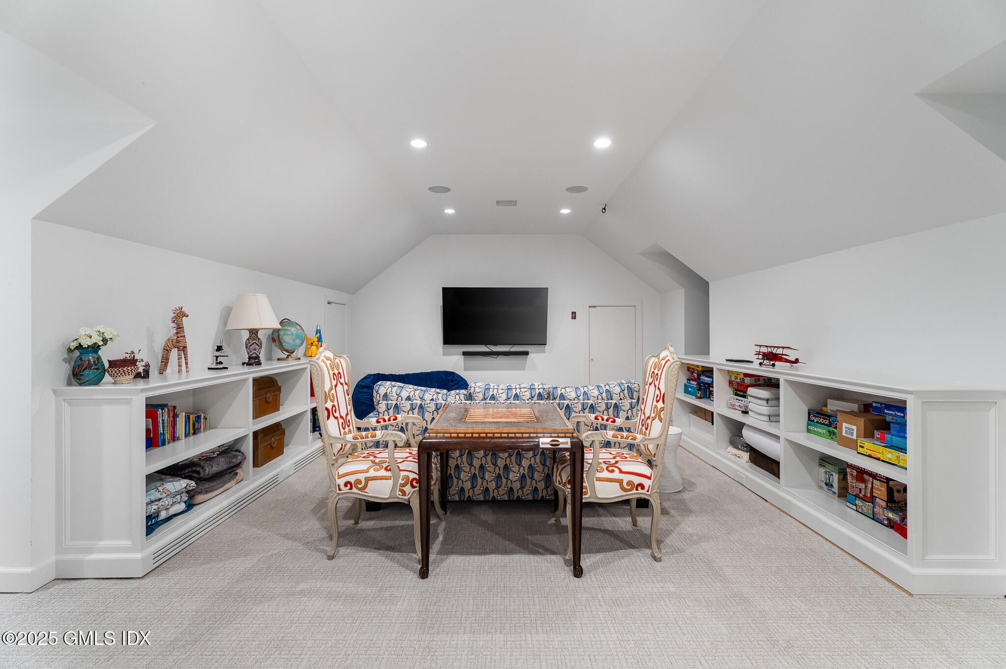 545 Indian Field Road