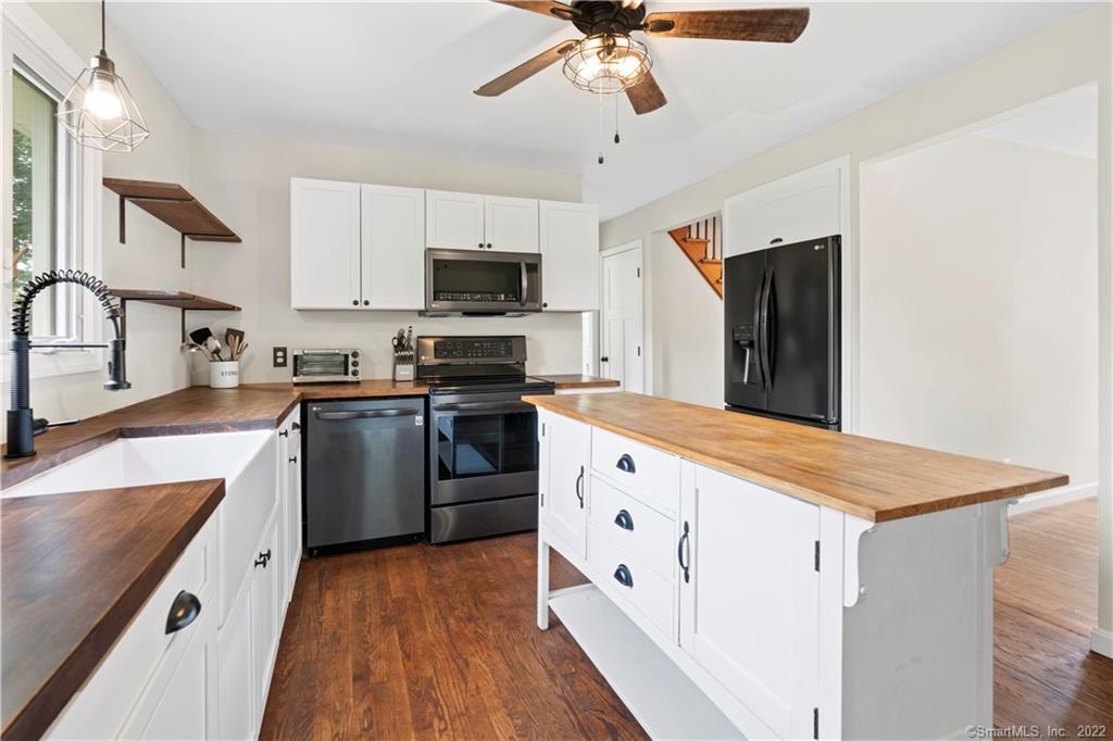 285 North Grand Street