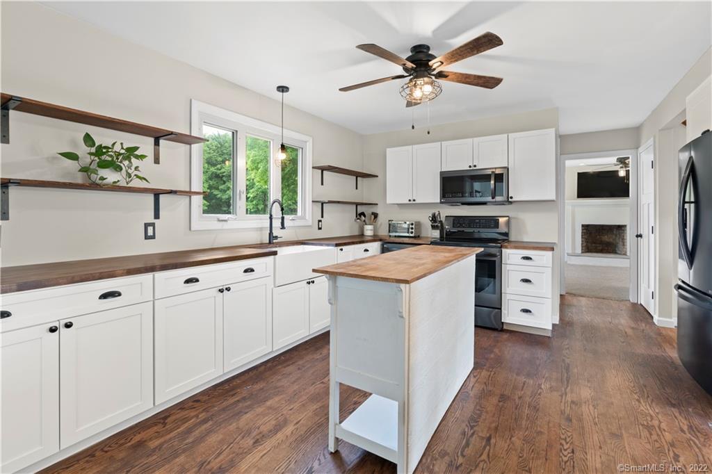 285 North Grand Street