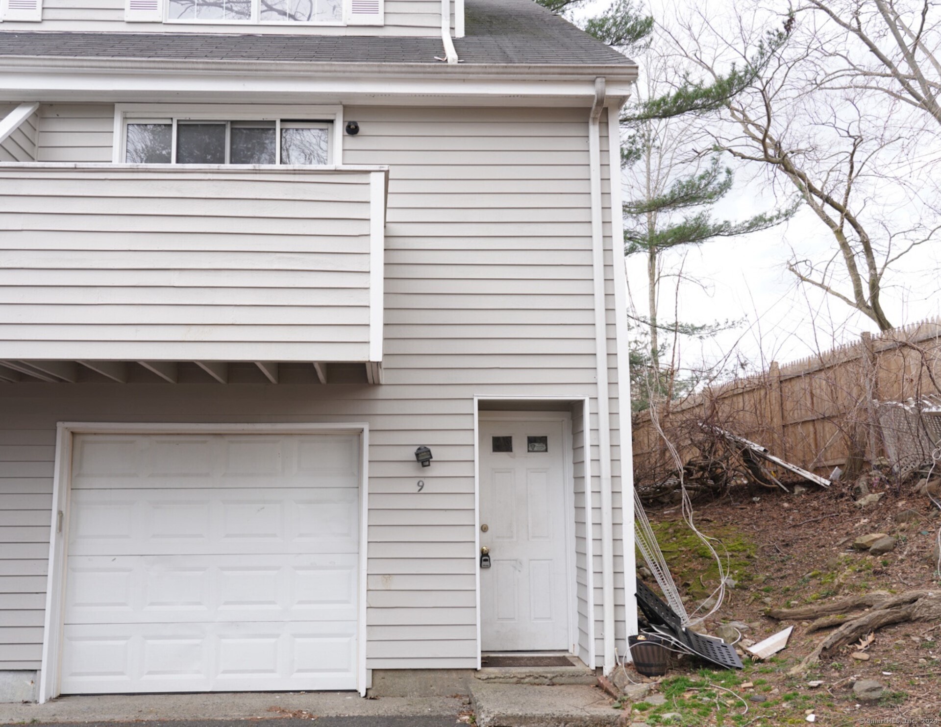 769 Sylvan Avenue APT 9