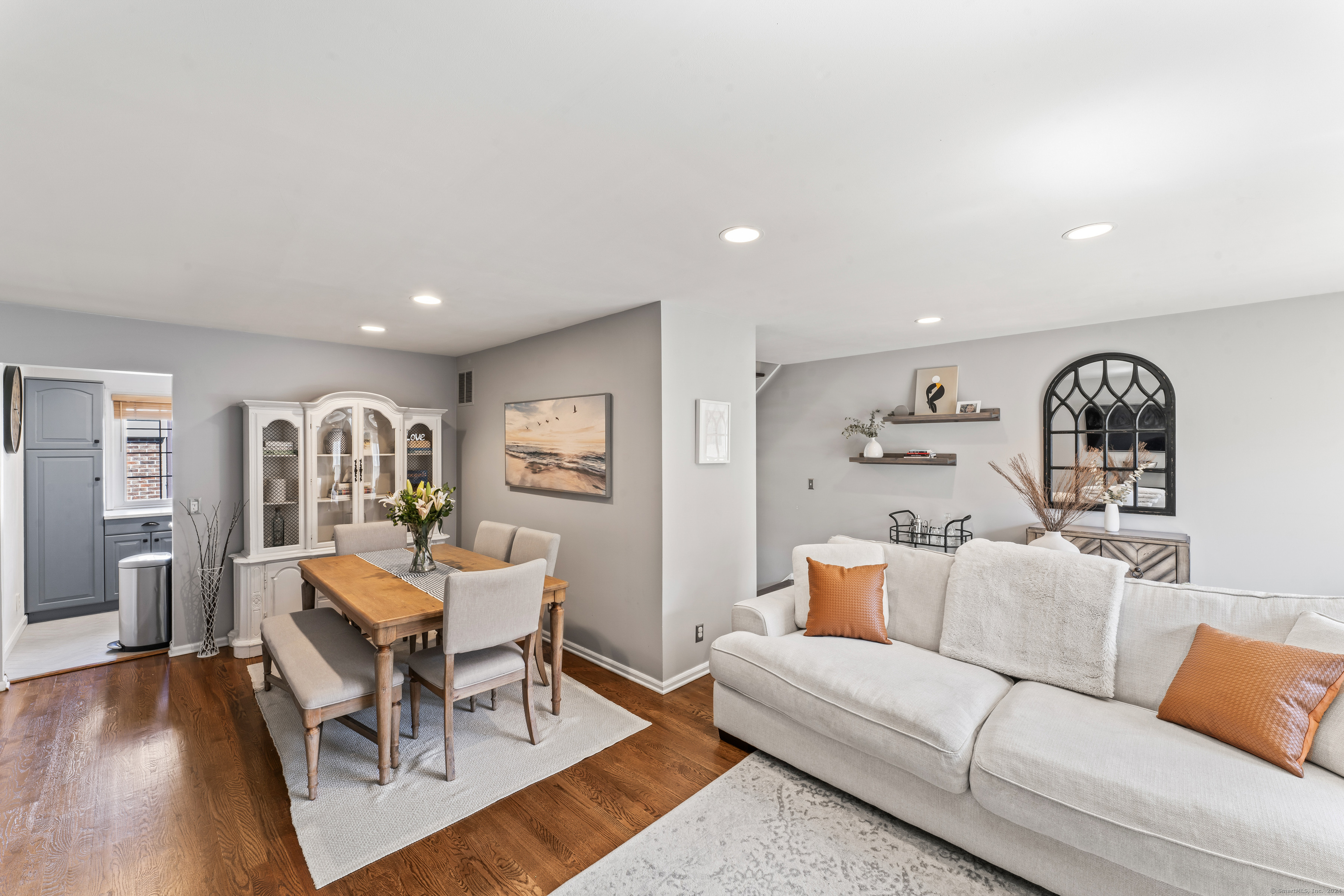 202 Soundview Avenue 20
