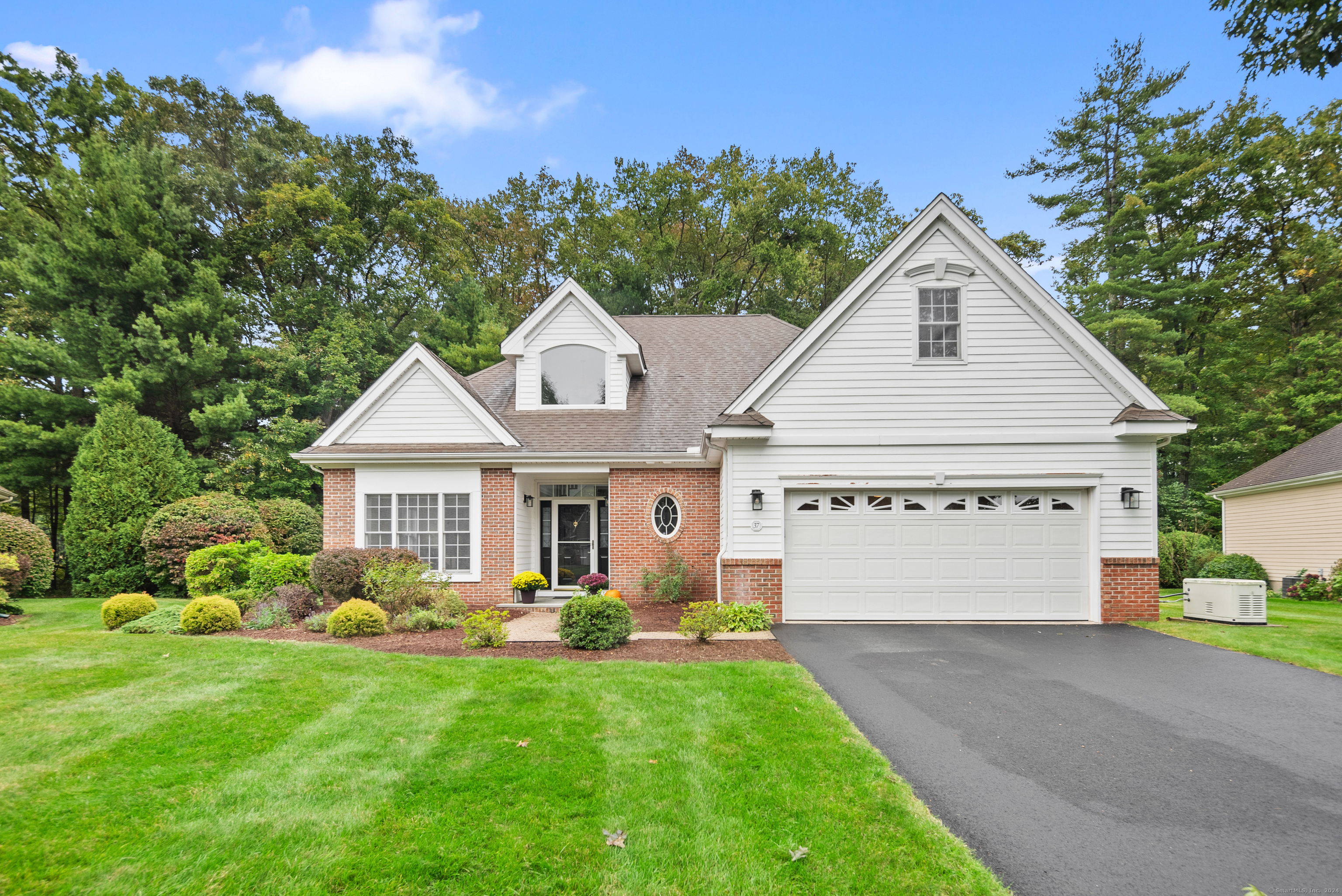 37 Worthington Drive 37