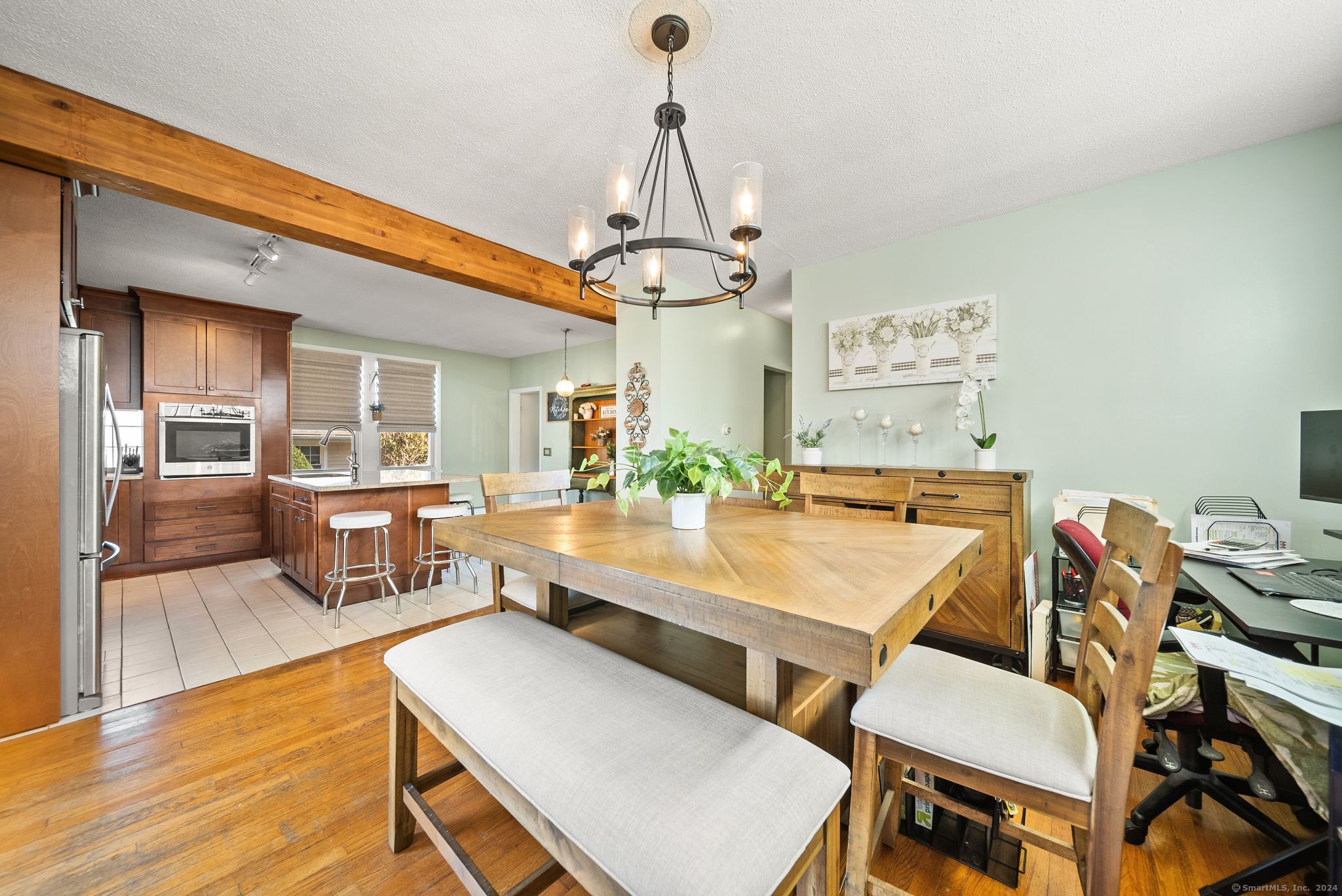 166 South Street Extension