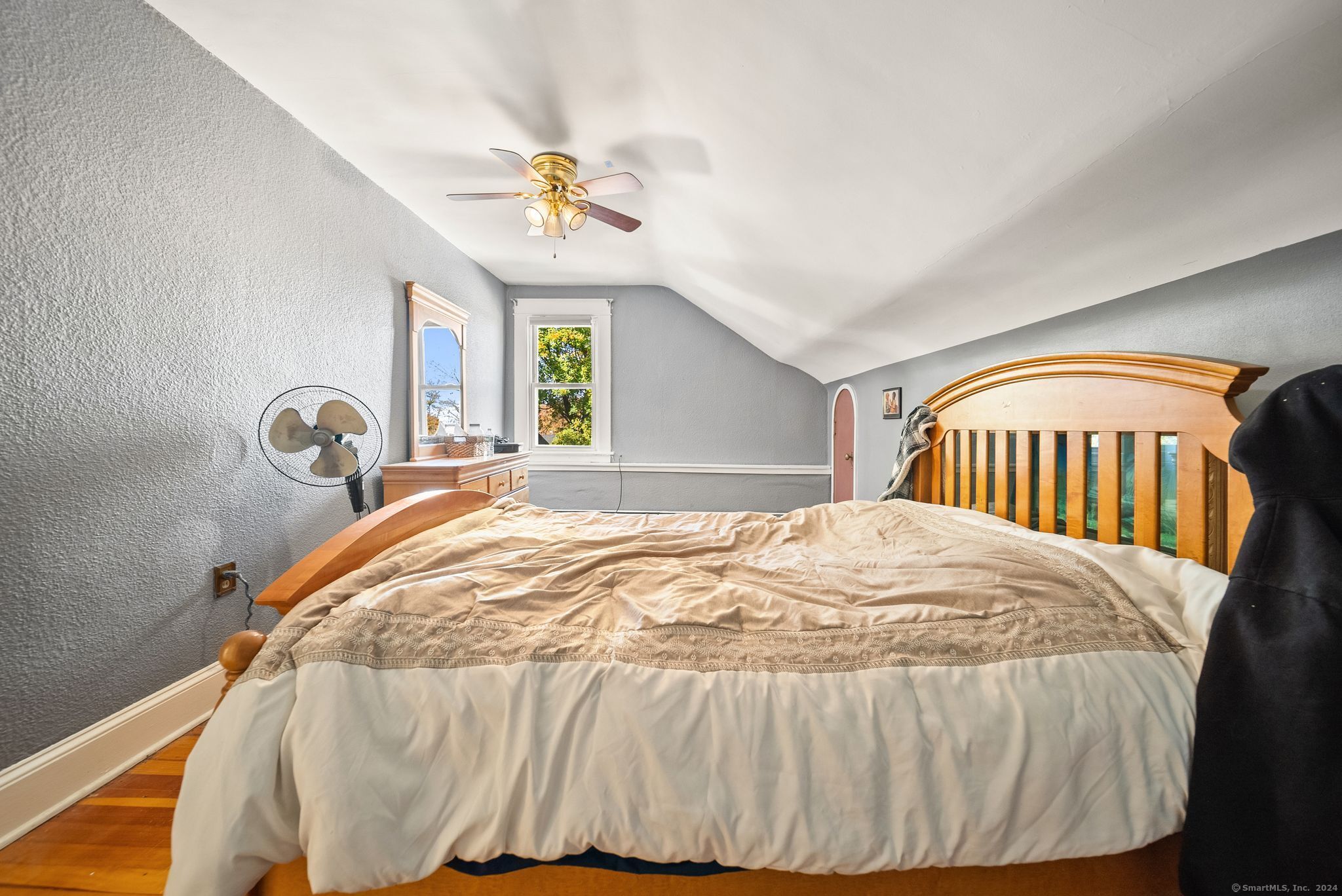 166 South Street Extension