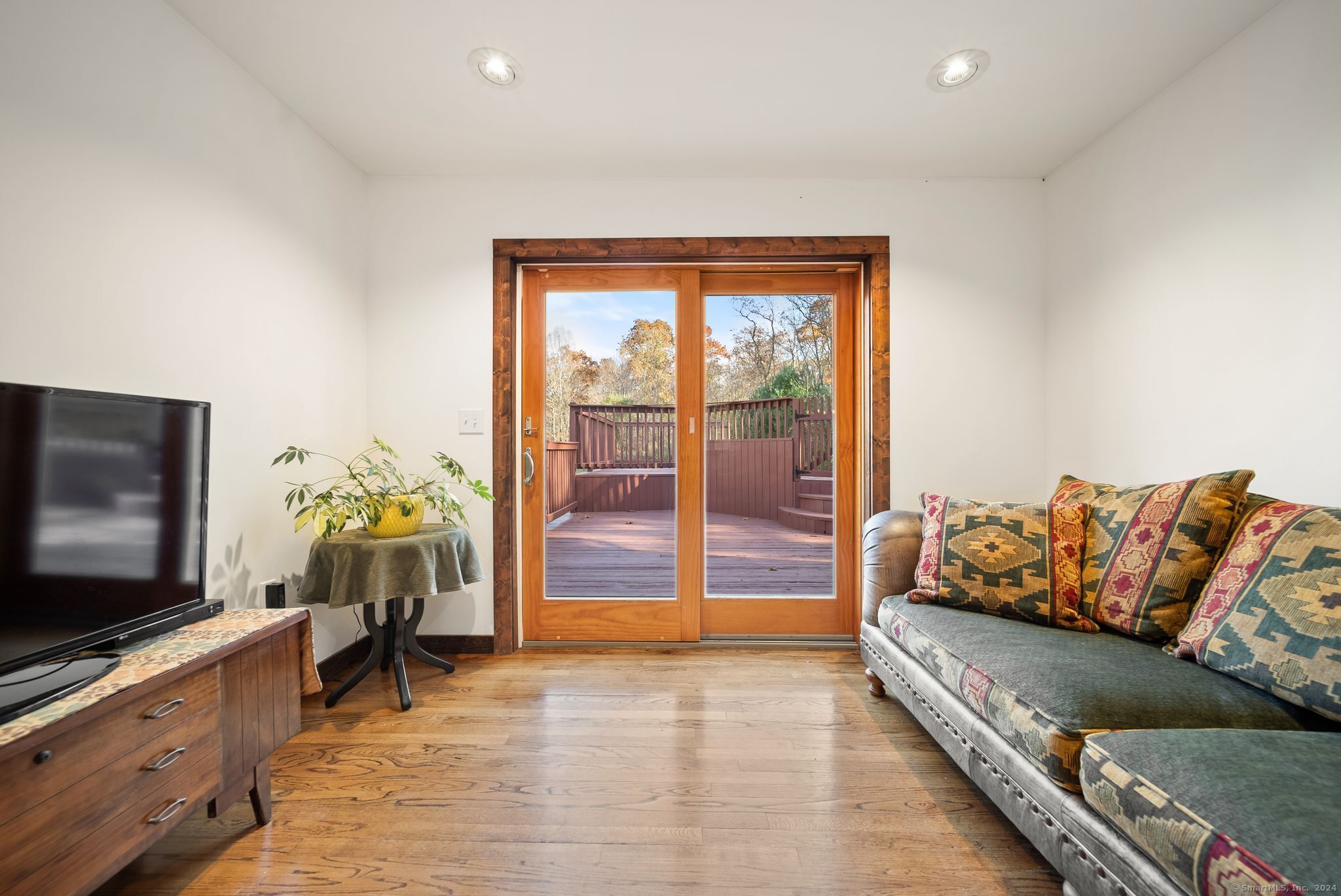 57 Schnoor Road