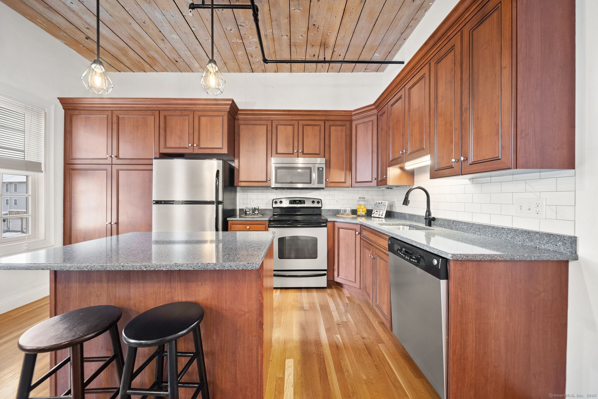 28 Armstrong Road APT A7