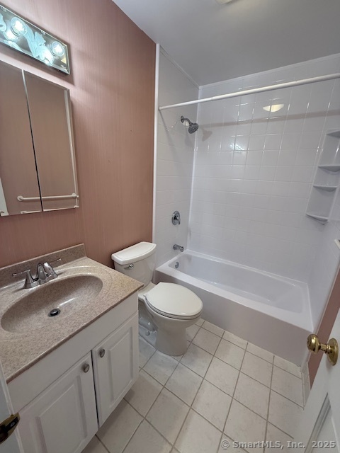 202 Soundview Avenue 16