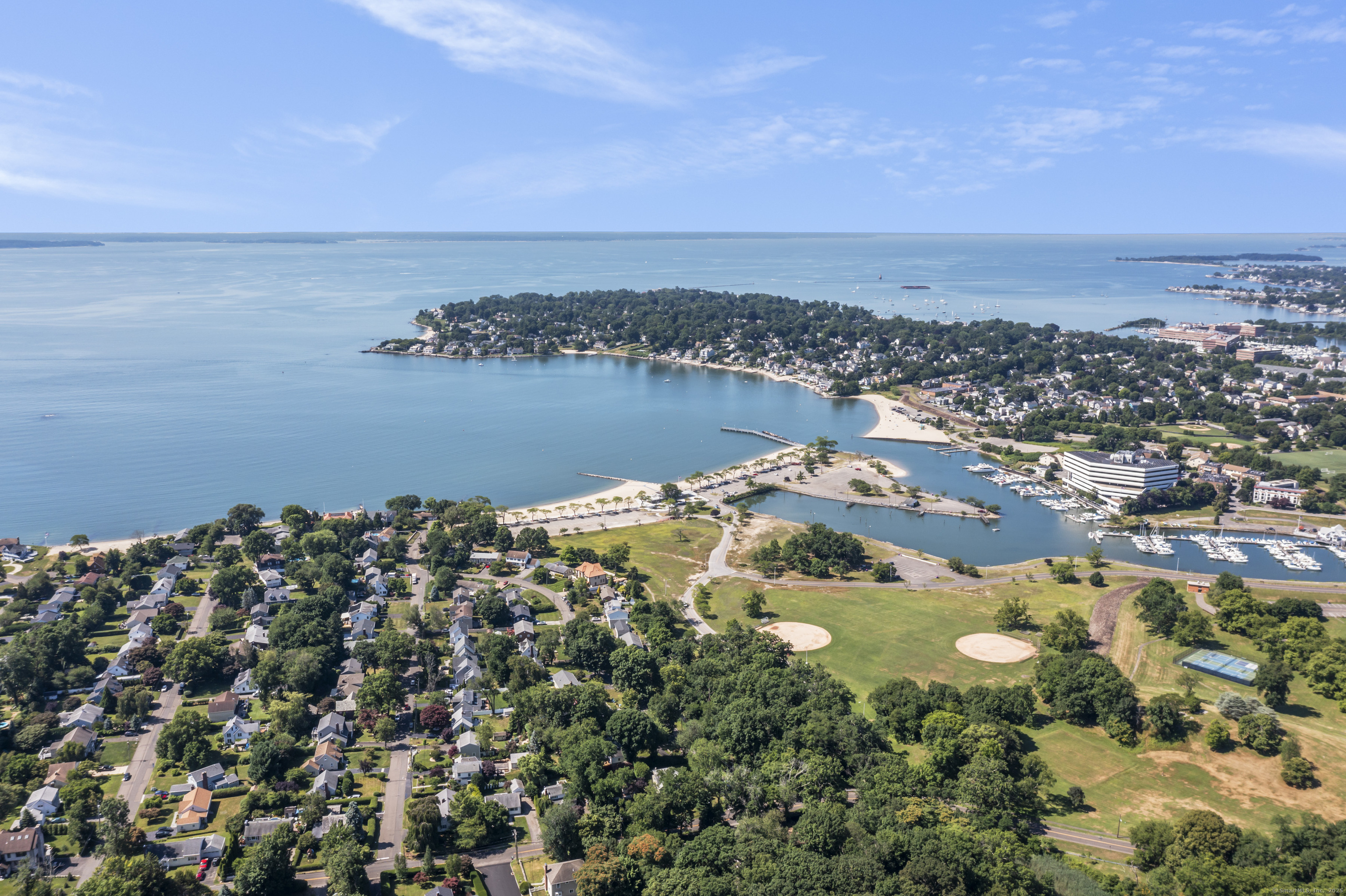 202 Soundview Avenue 16