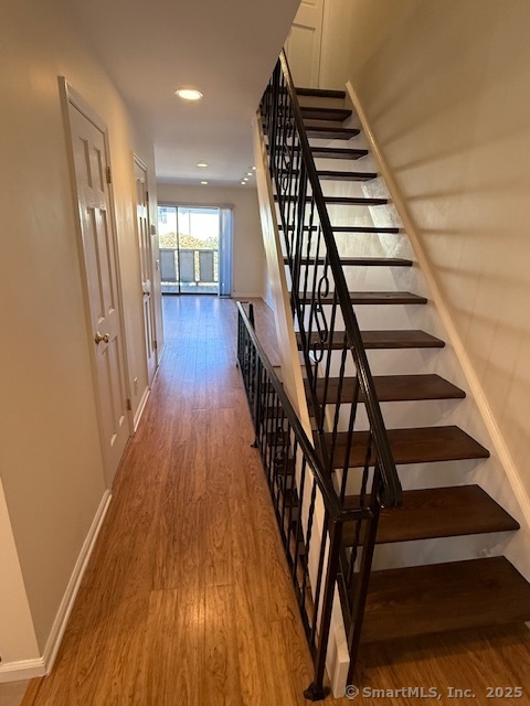 202 Soundview Avenue 16