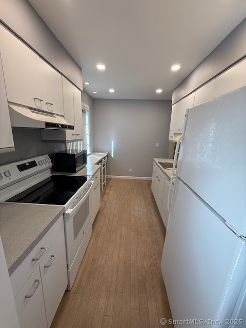 202 Soundview Avenue 16