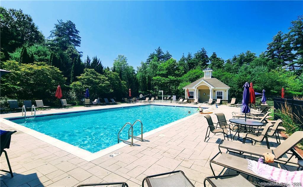 39 Ridgewood Drive 39