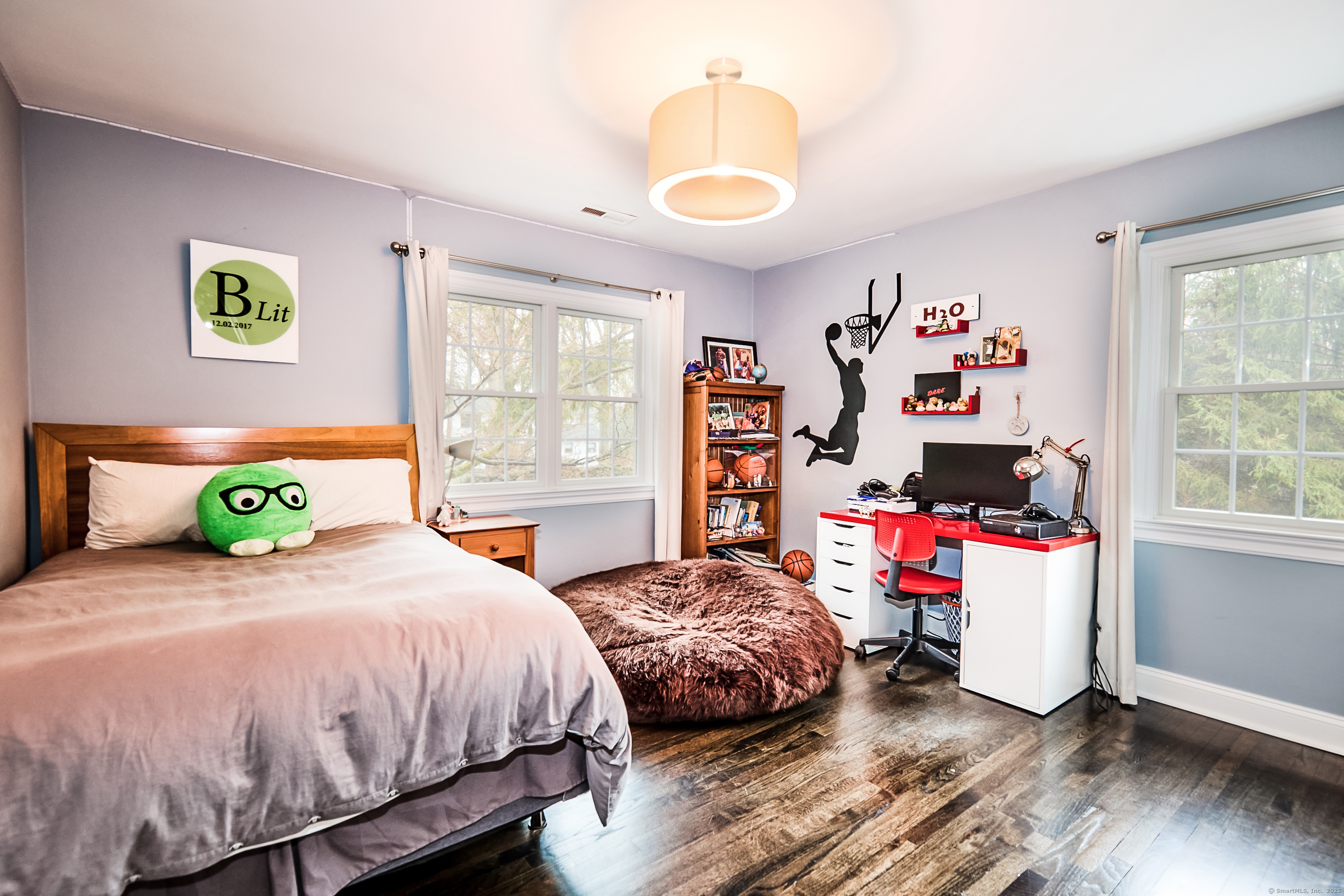 27 Blue Ribbon Drive