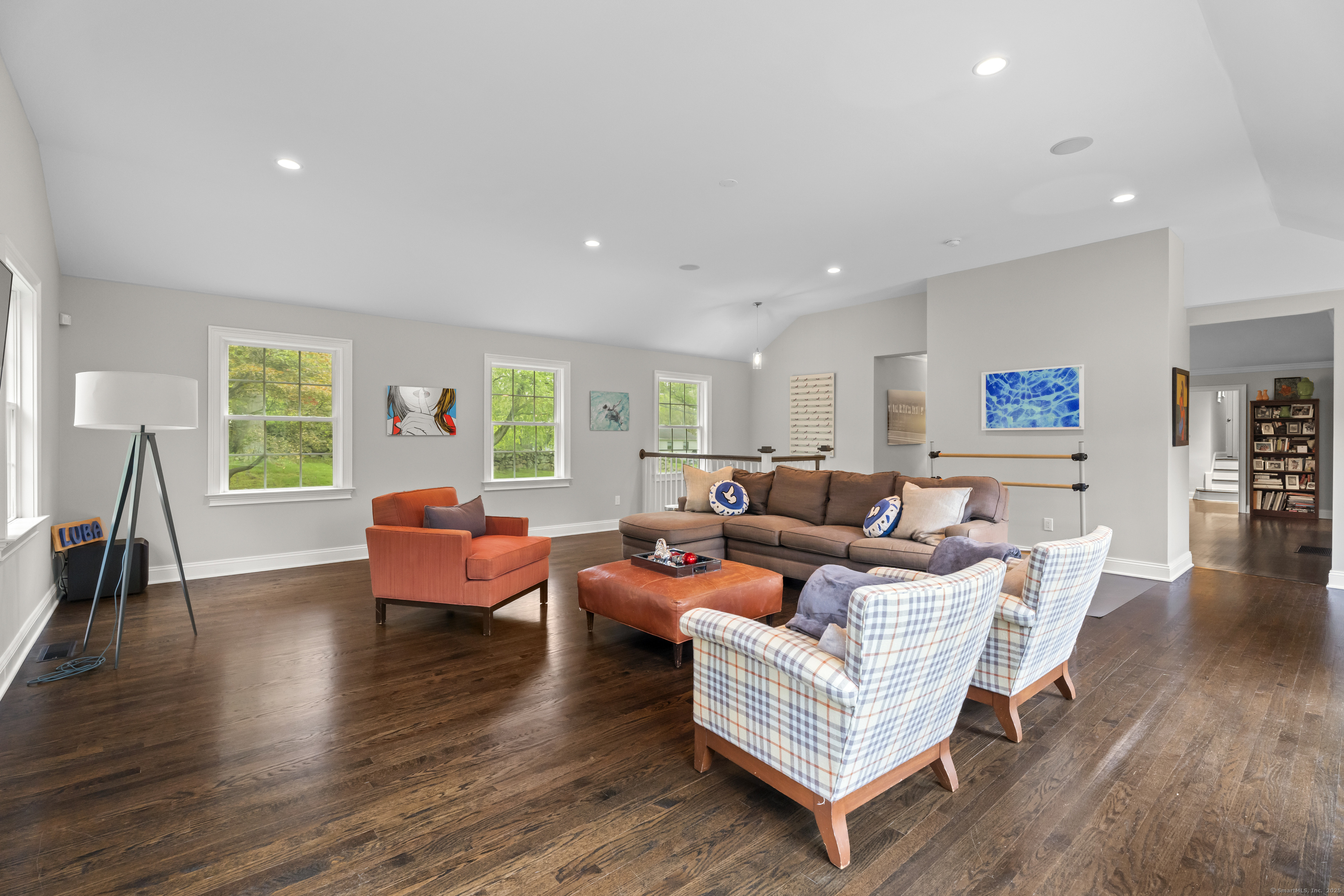 27 Blue Ribbon Drive